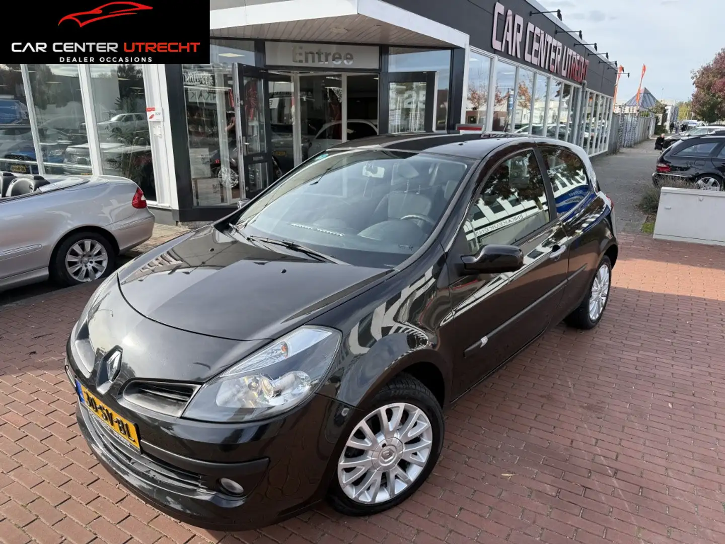 Renault Clio 1.4-16V Dynam.Luxe | airco | 3drs | nette clio | Zwart - 1