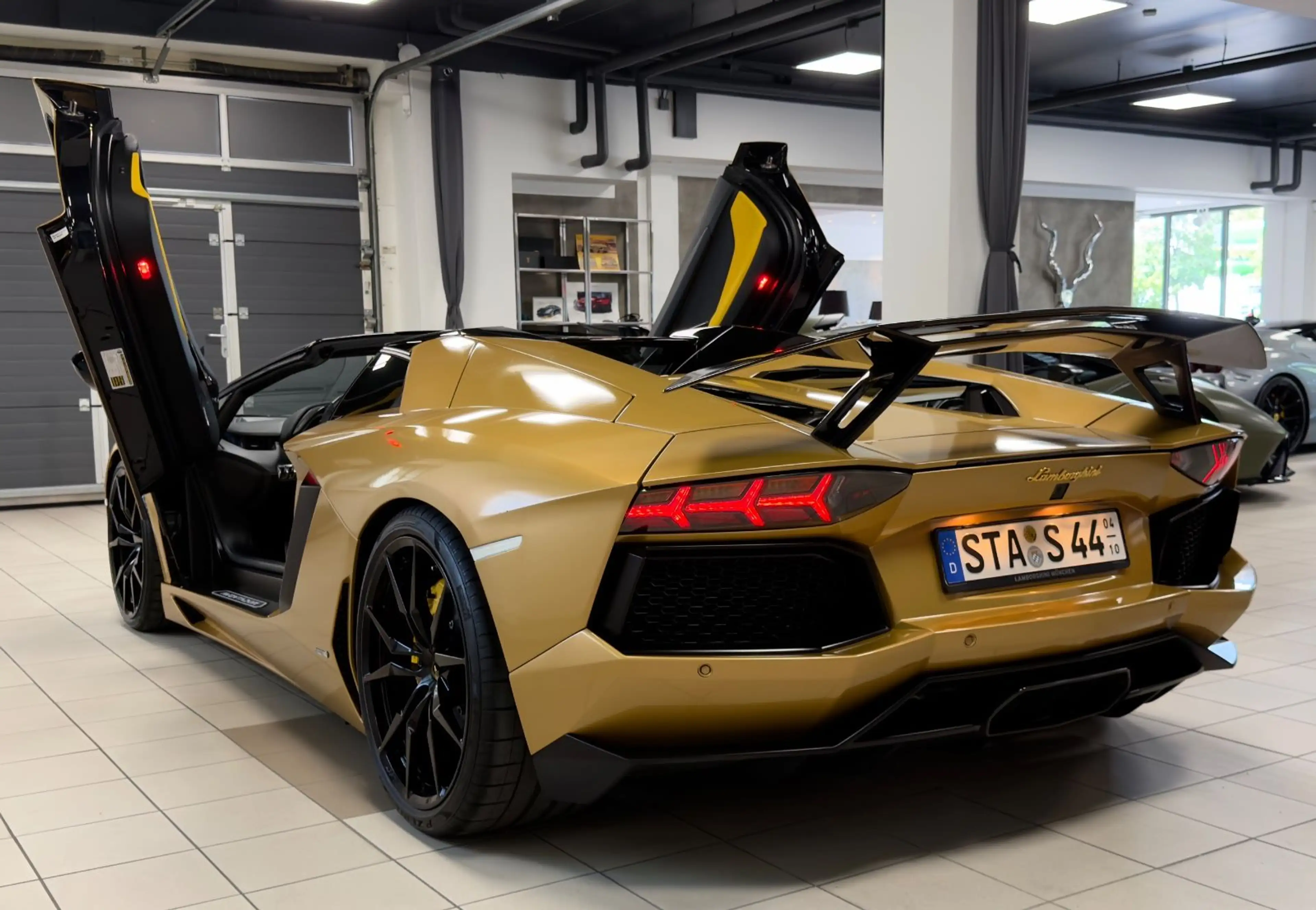 Lamborghini Aventador AVENTADOR LP 700-4 ROADSTER NOVITEC EINZELSTÜCK! — photo 15