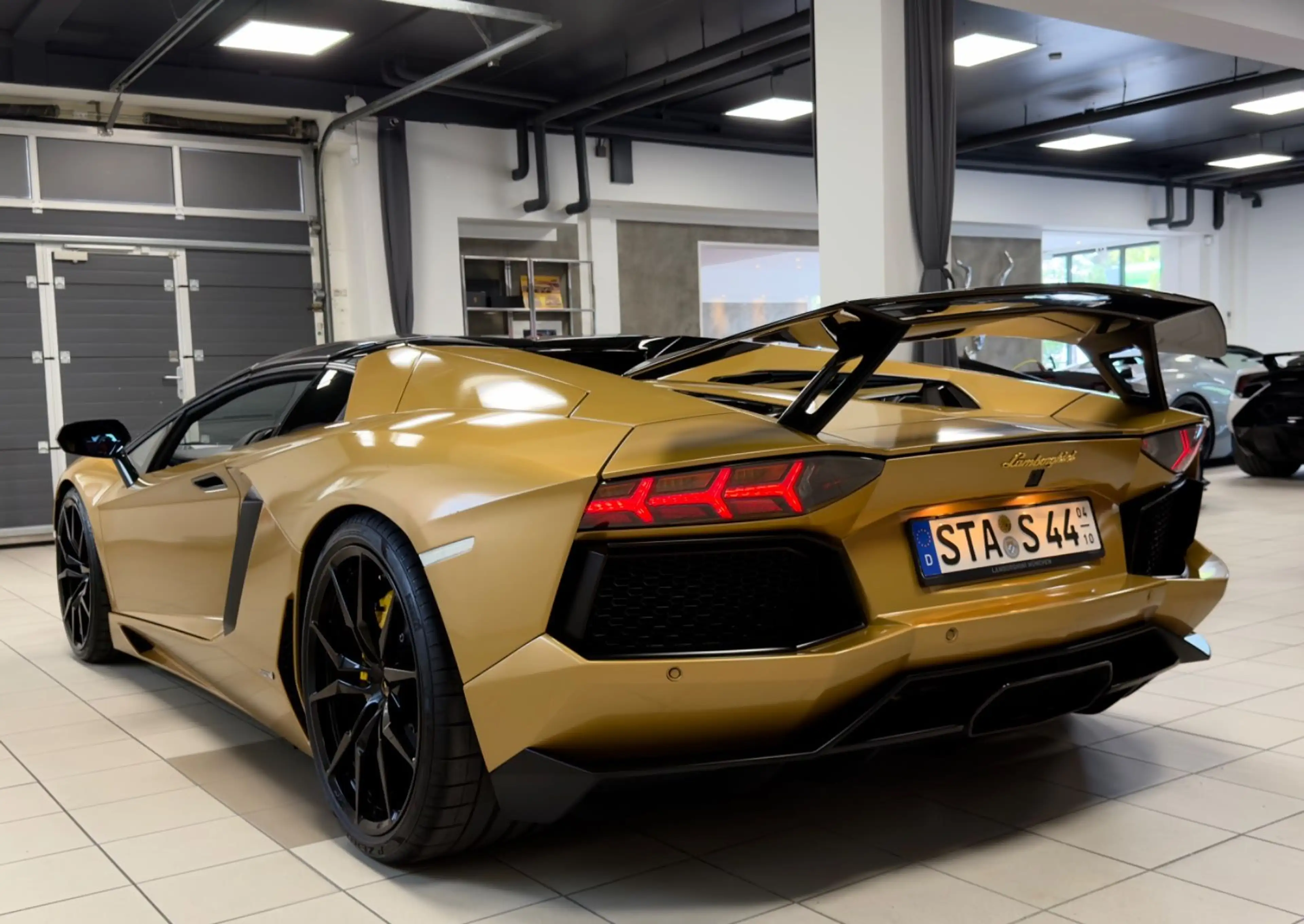 Lamborghini Aventador AVENTADOR LP 700-4 ROADSTER NOVITEC EINZELSTÜCK! — photo 8
