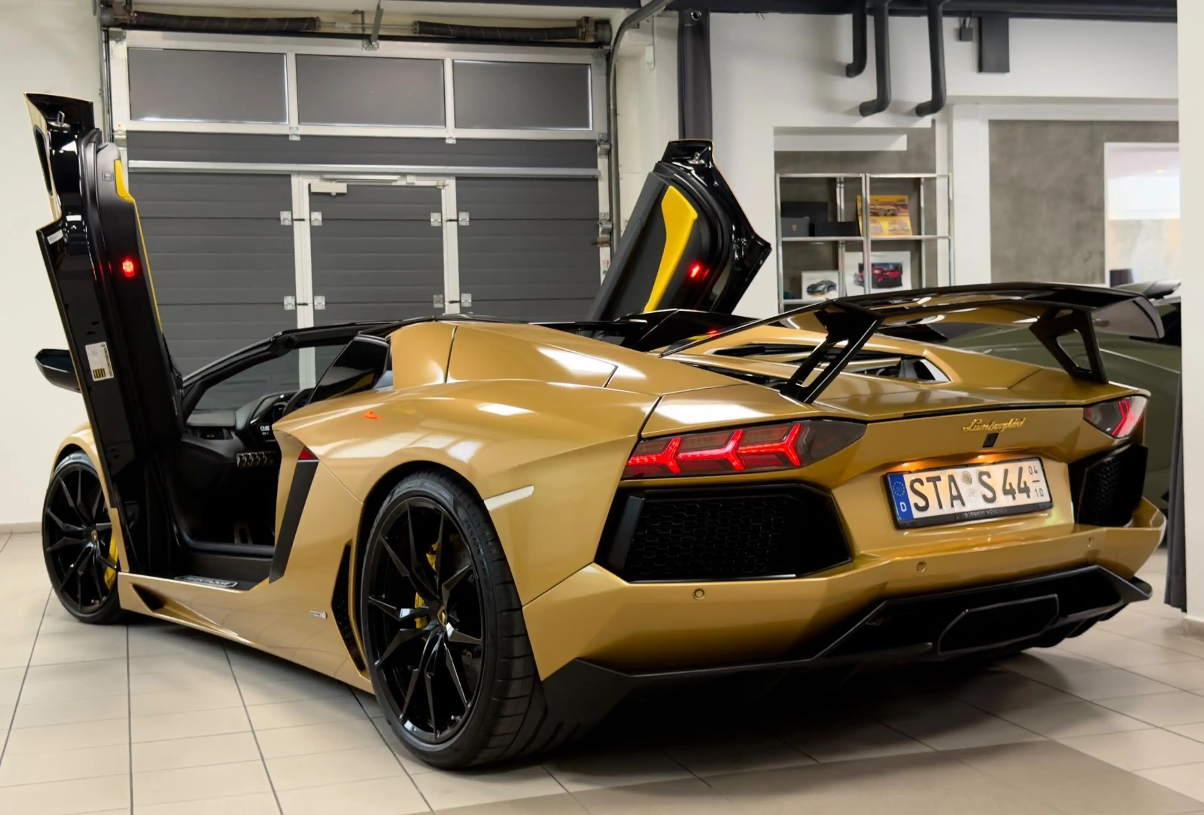 Lamborghini Aventador AVENTADOR LP 700-4 ROADSTER NOVITEC EINZELSTÜCK! — photo 6