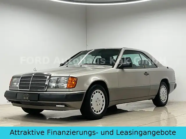 Mercedes-Benz 300 CE Coupé 1. Hand H-Ken Klima Leder Automatik