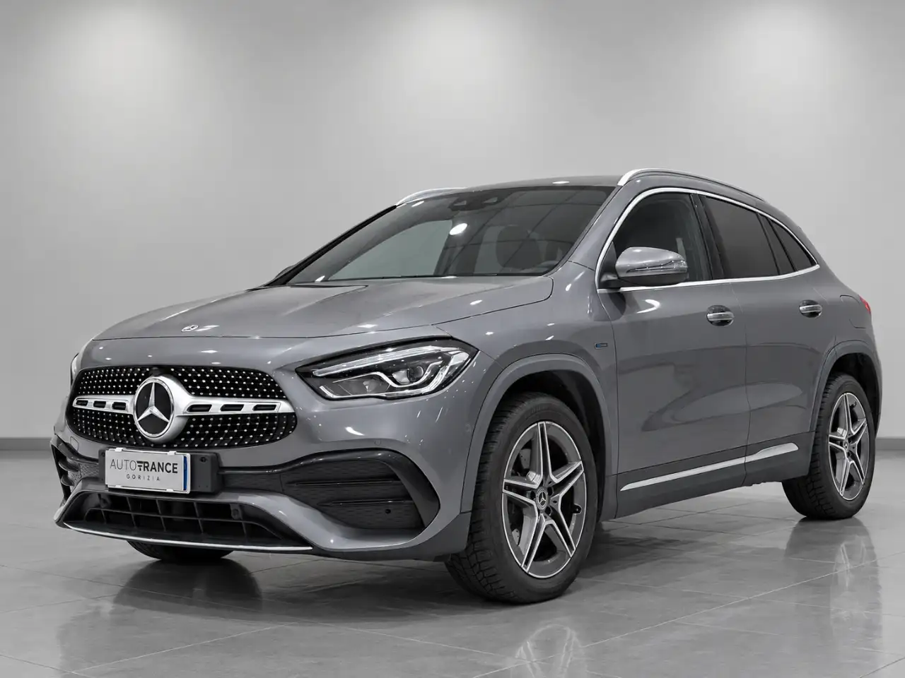 Mercedes-Benz GLA 250