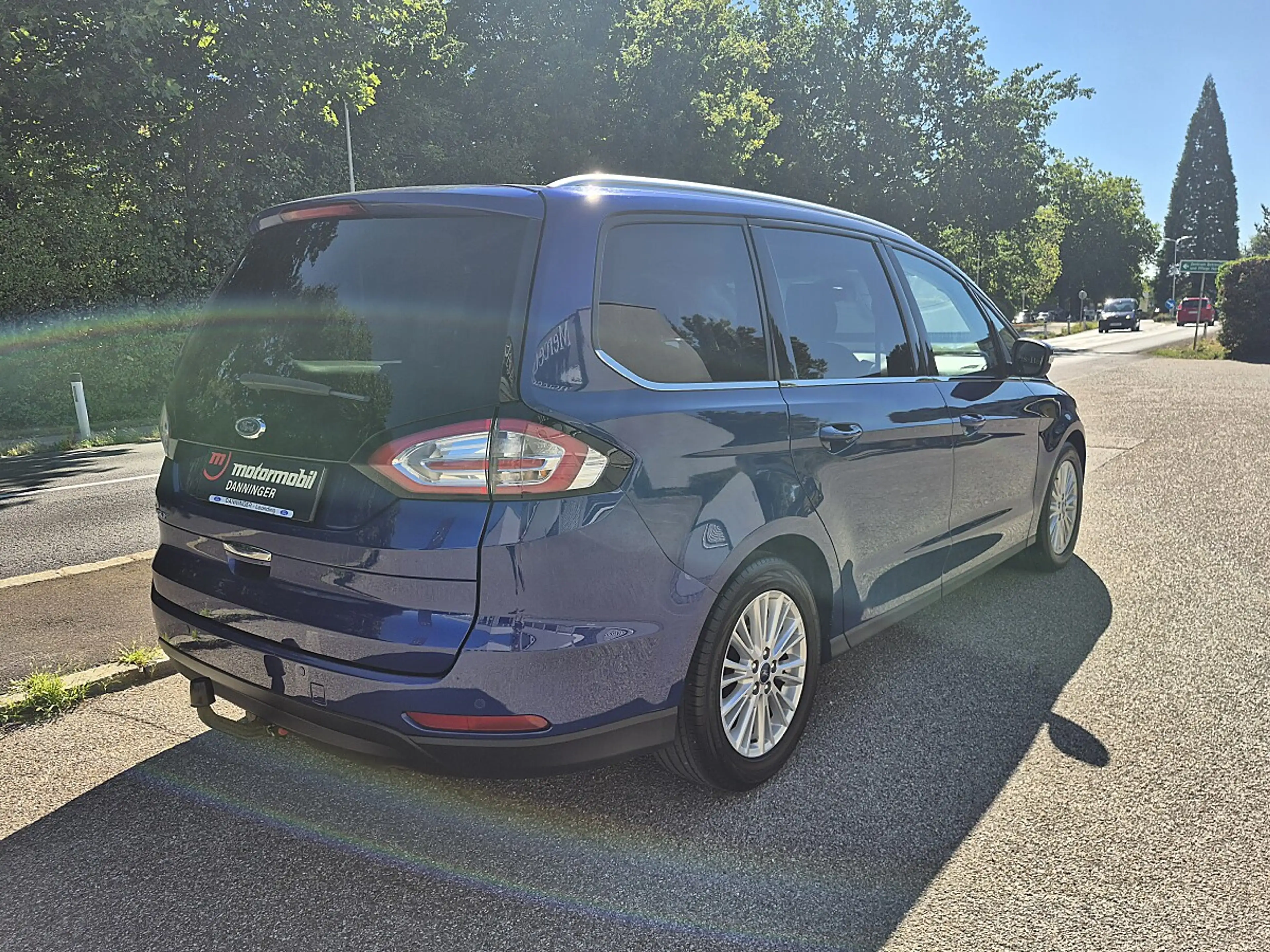 Ford Galaxy 2,0 TDCi Titanium Start/Stop-System Powershift — photo 4