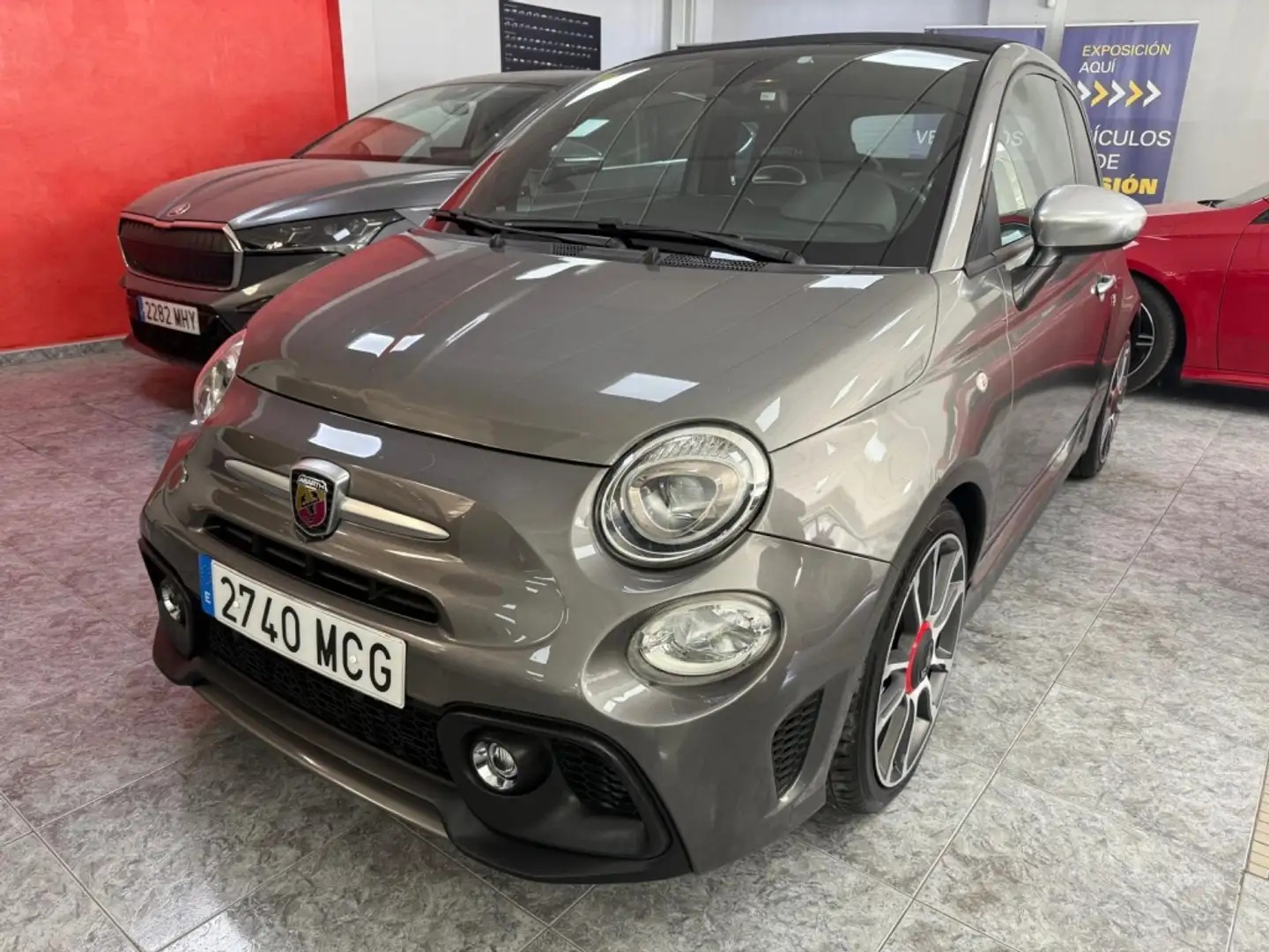 Abarth 595C 1.4T JET TURISMO AUT. 121KW Gris - 1