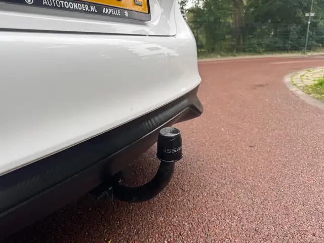Nissan Pulsar view 10