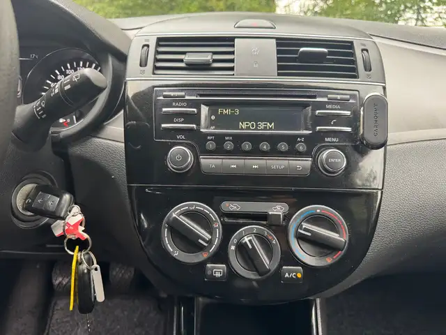 Nissan Pulsar view 18