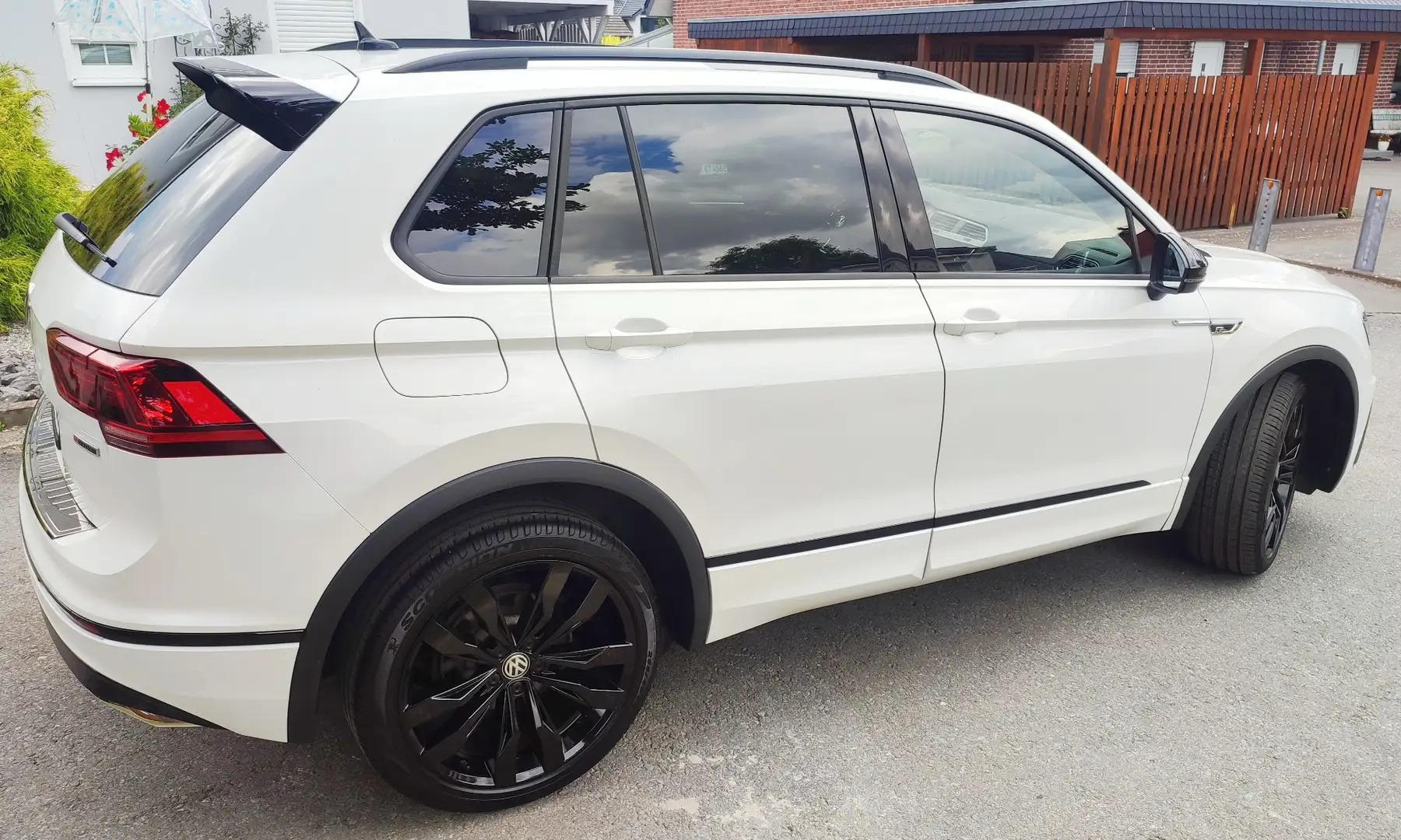 Volkswagen Tiguan 2.0 TSI 4Motion DSG Highline, R-Line, Black Style - 2