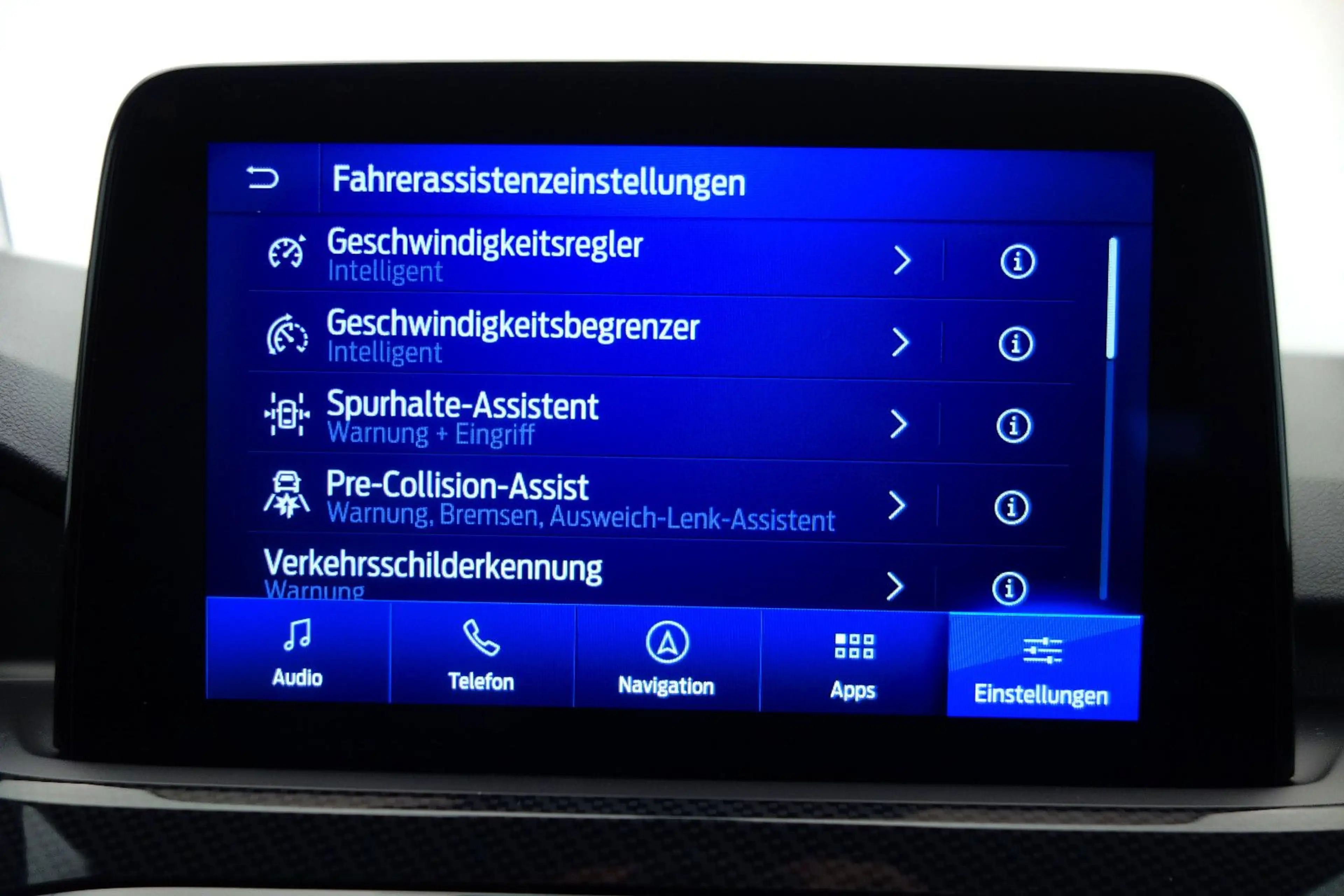Ford Kuga Hybrid **ST-LINE X** RFKMRA+E-SITZE+HUD — photo 41