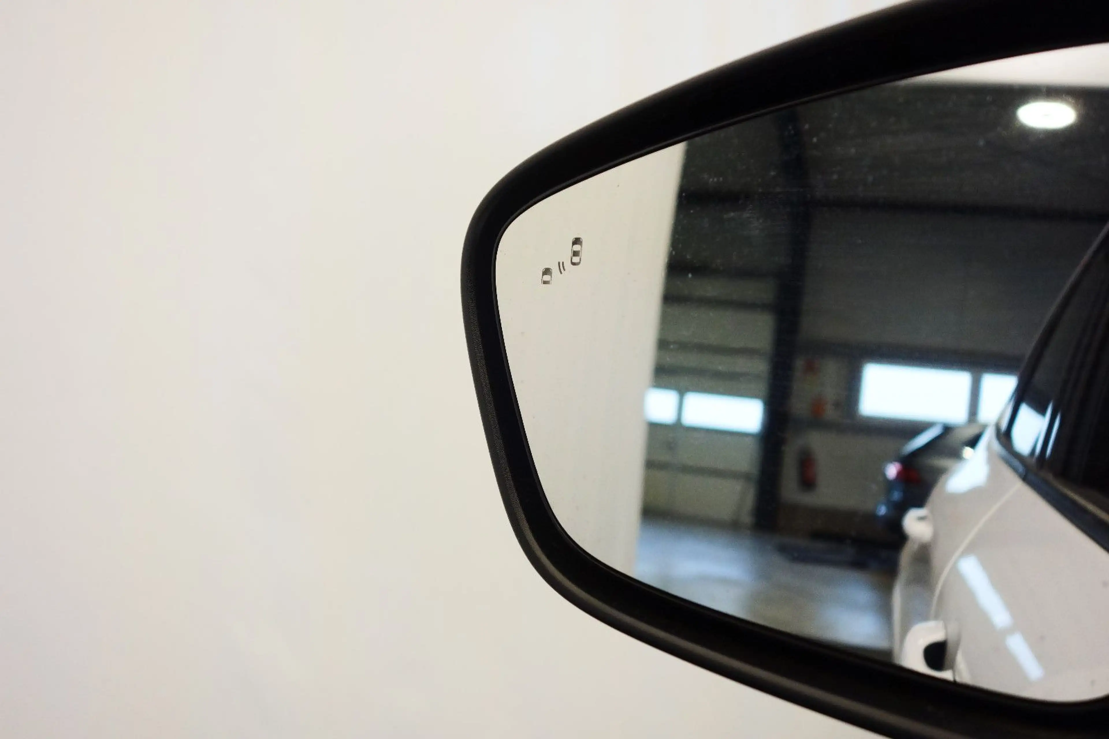 Ford Kuga Hybrid **ST-LINE X** RFKMRA+E-SITZE+HUD — photo 42