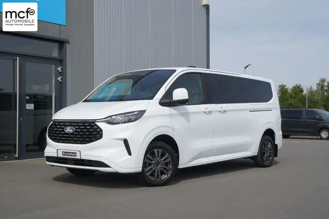 Ford Tourneo Custom 320 L2 Aut Titanium *AHK*8Sitzer*