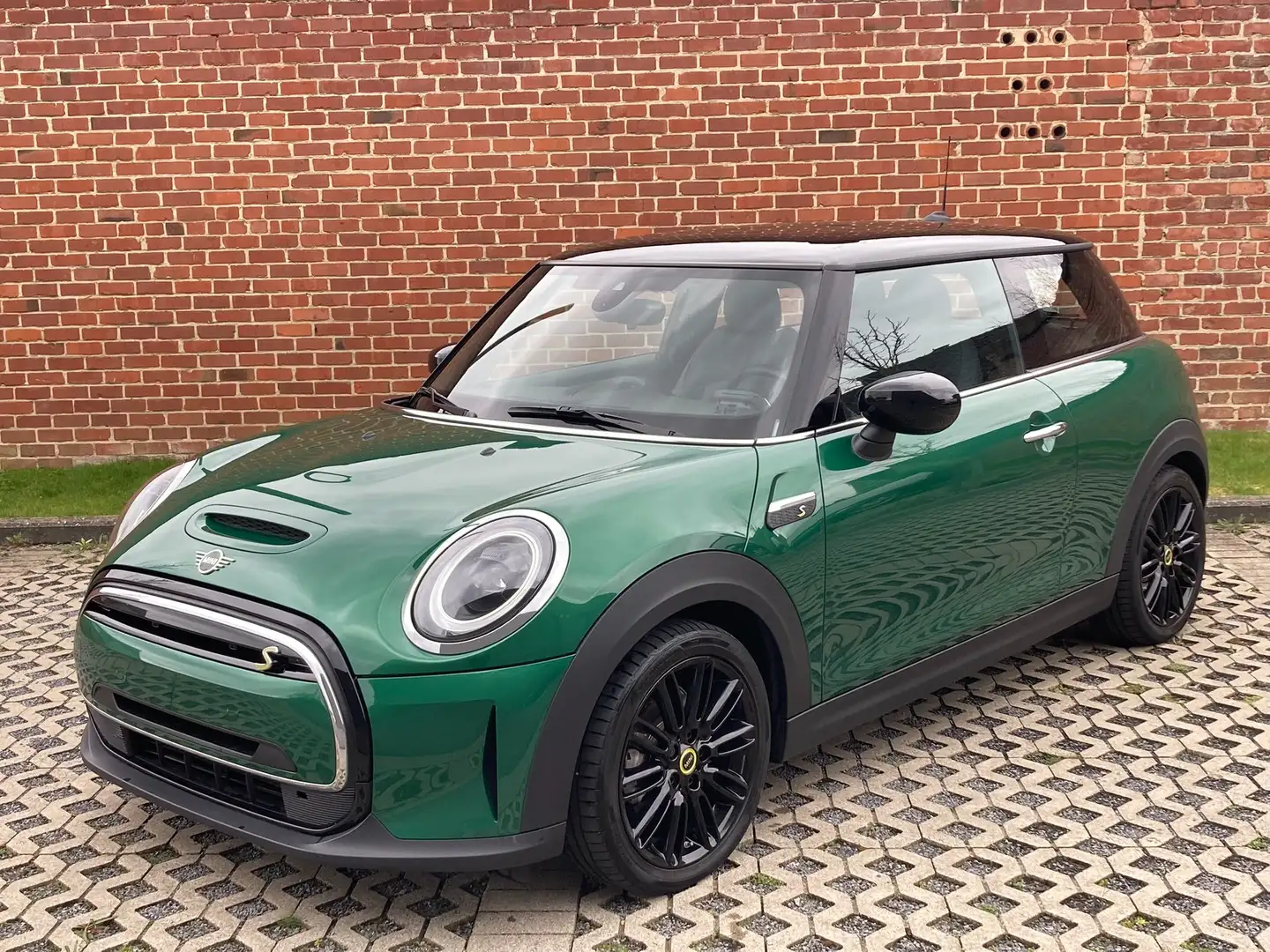 MINI Cooper SE Electric - 2022 - Slechts 19.000 Km Groen - 2