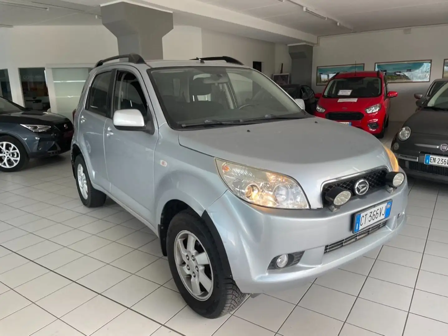 Daihatsu Terios Terios 1.5 SX Grijs - 1