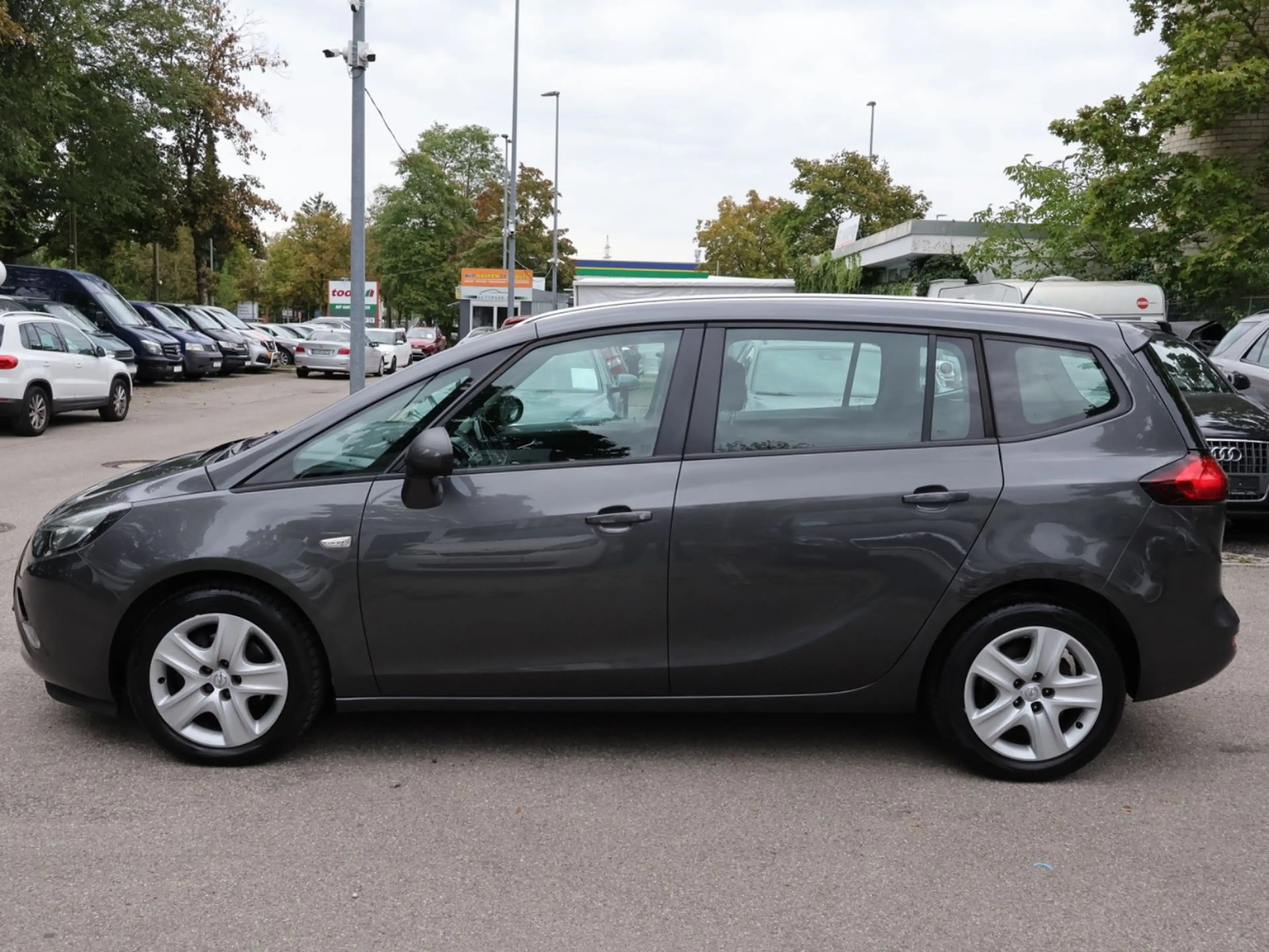 Opel Zafira Tourer Zafira C Tourer Edition 1.4 Turbo Klima-Tempomat — photo 8