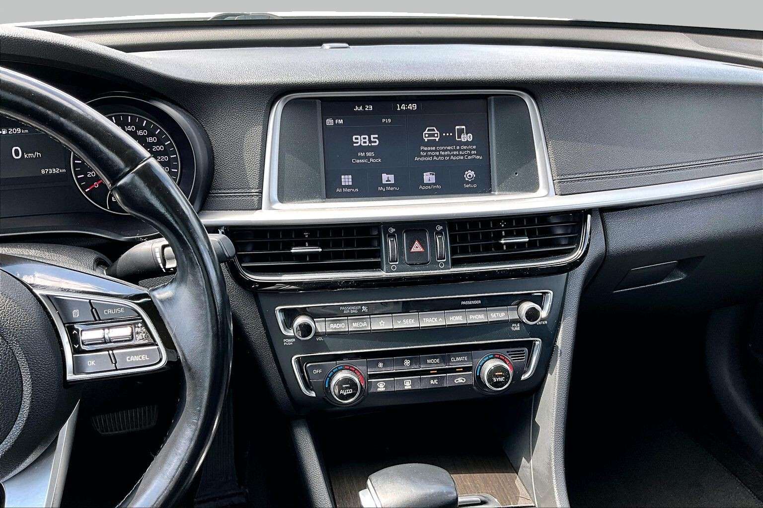 2020 Kia Optima EX — photo 1