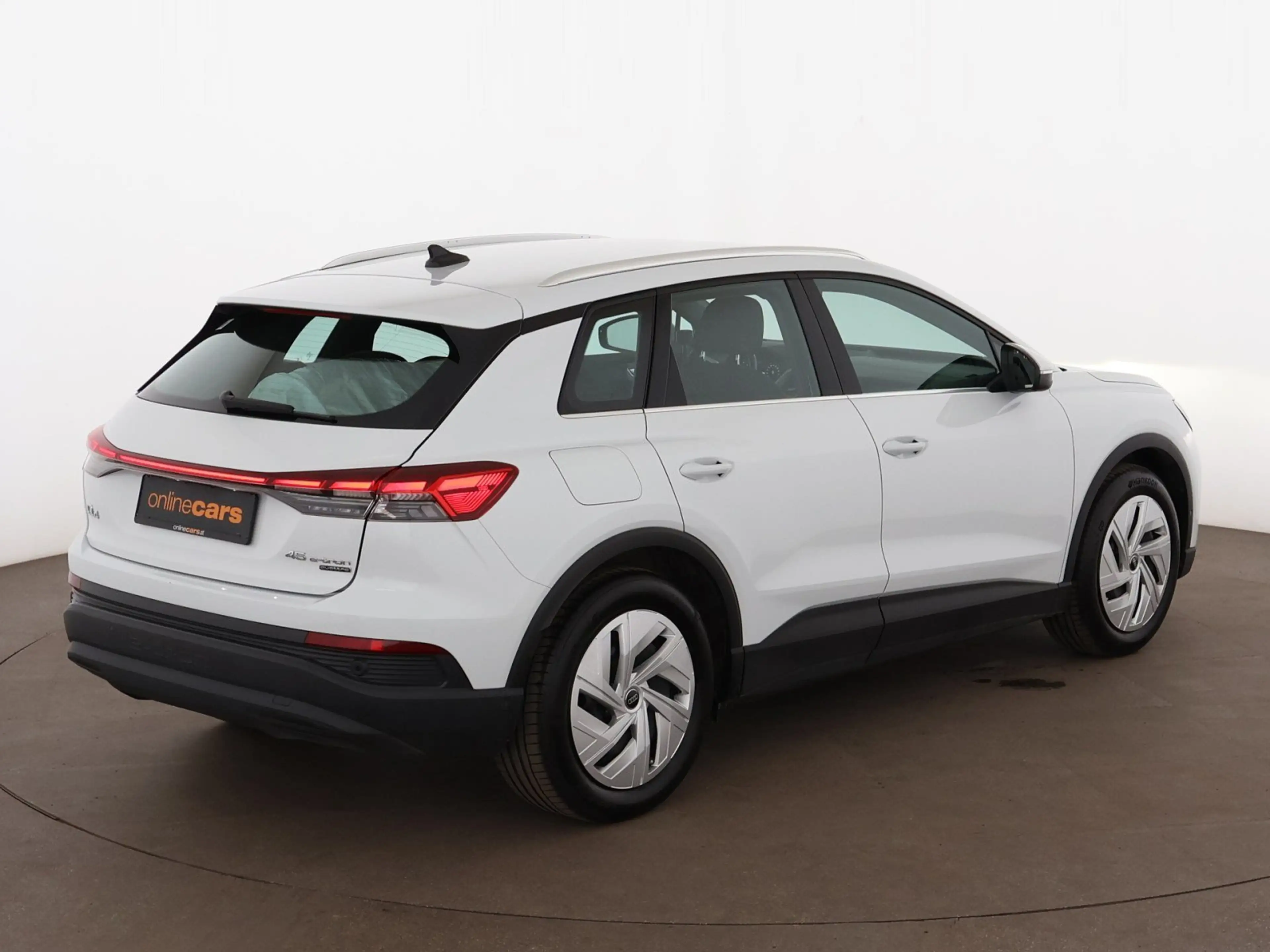 Audi Q4 e-tron 45 quattro 82kWh Aut MATRIX WÄRMEPUMPE — photo 9
