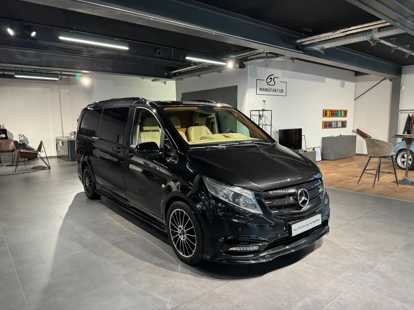 Mercedes-Benz Vito V Klasse VIP Shuttle Černá - 2