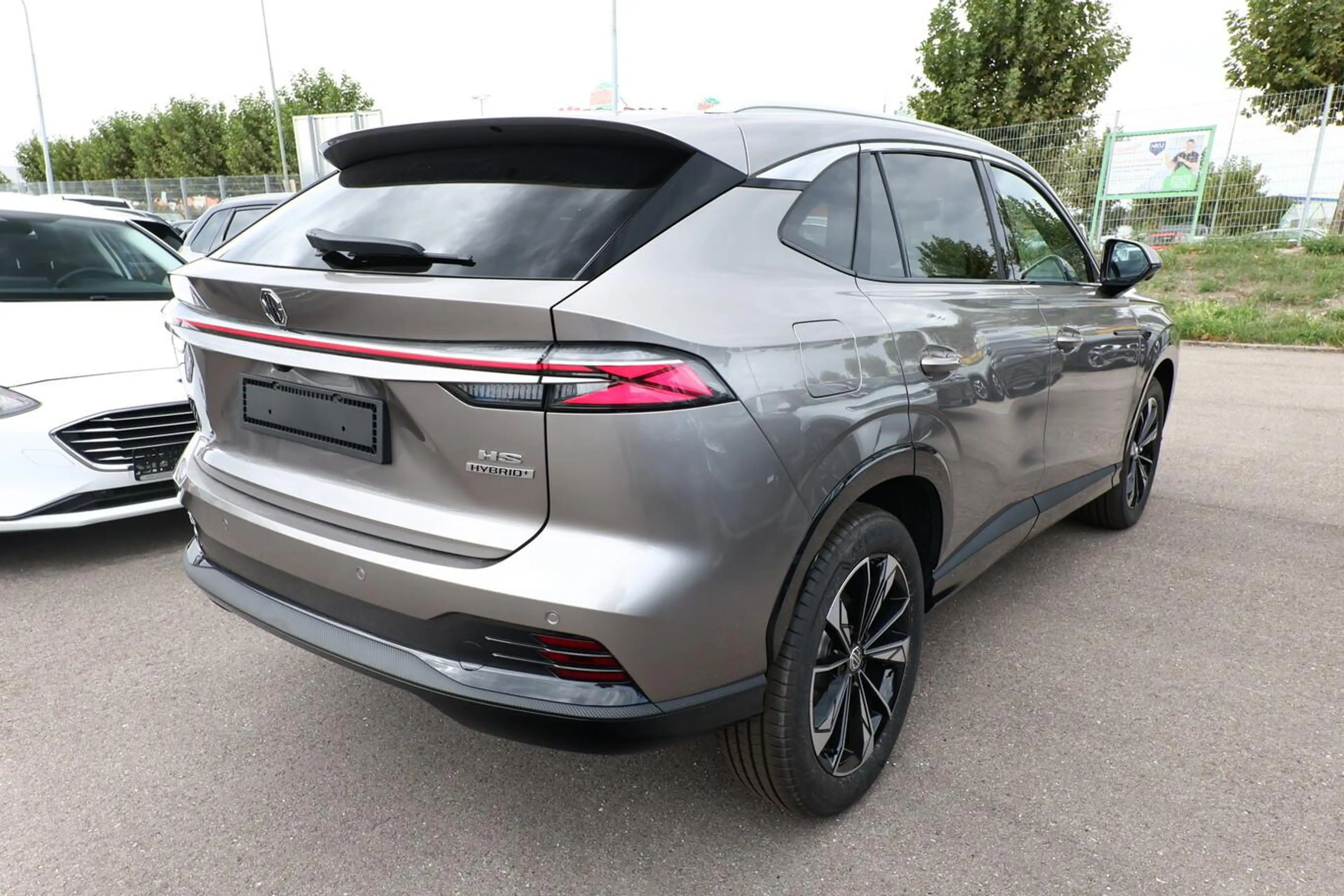 MG HS Luxury HEV+ ACC 360Kam SHZ eHK TotW KeyL 19Z 16... — photo 3
