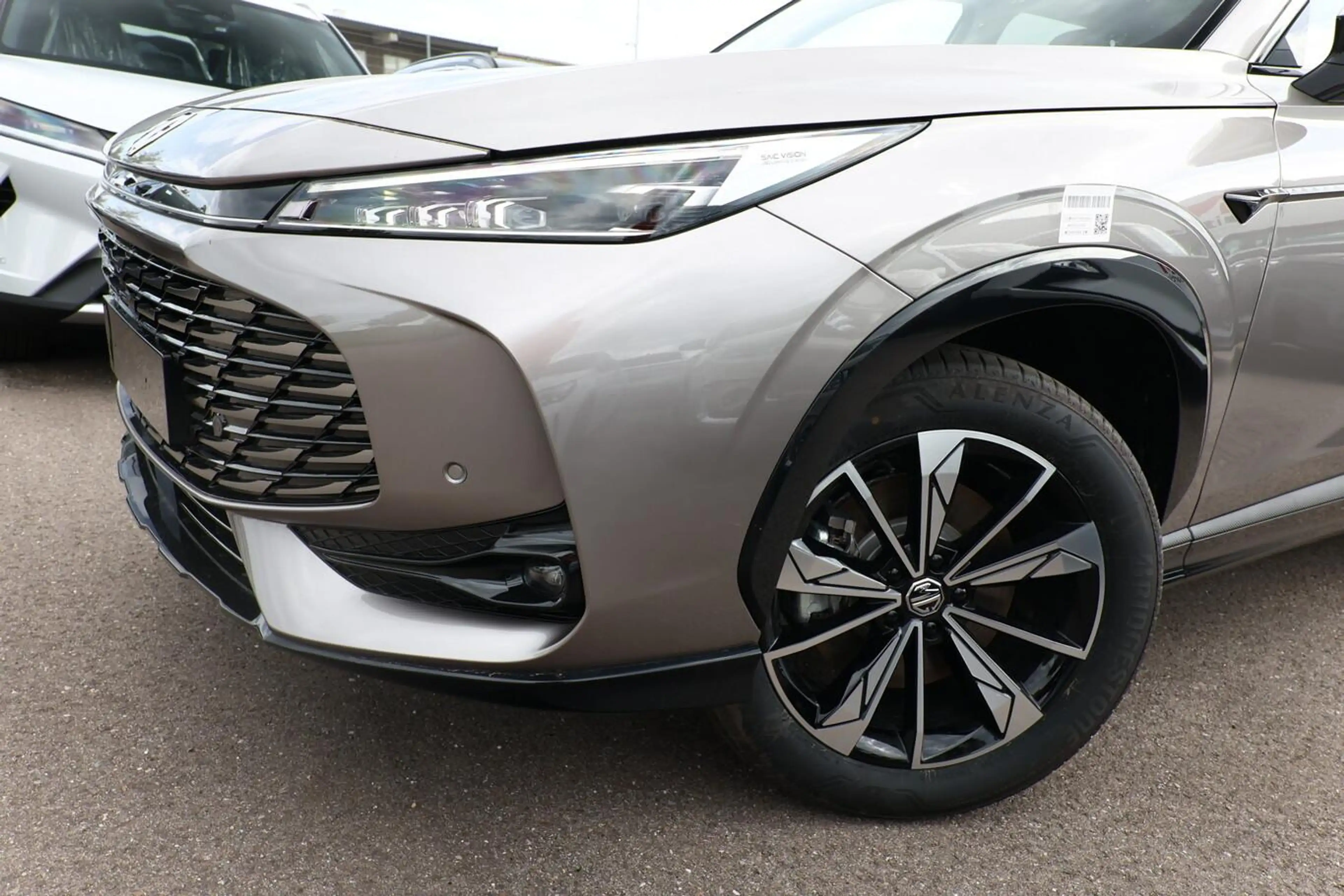MG HS Luxury HEV+ ACC 360Kam SHZ eHK TotW KeyL 19Z 16... — photo 5