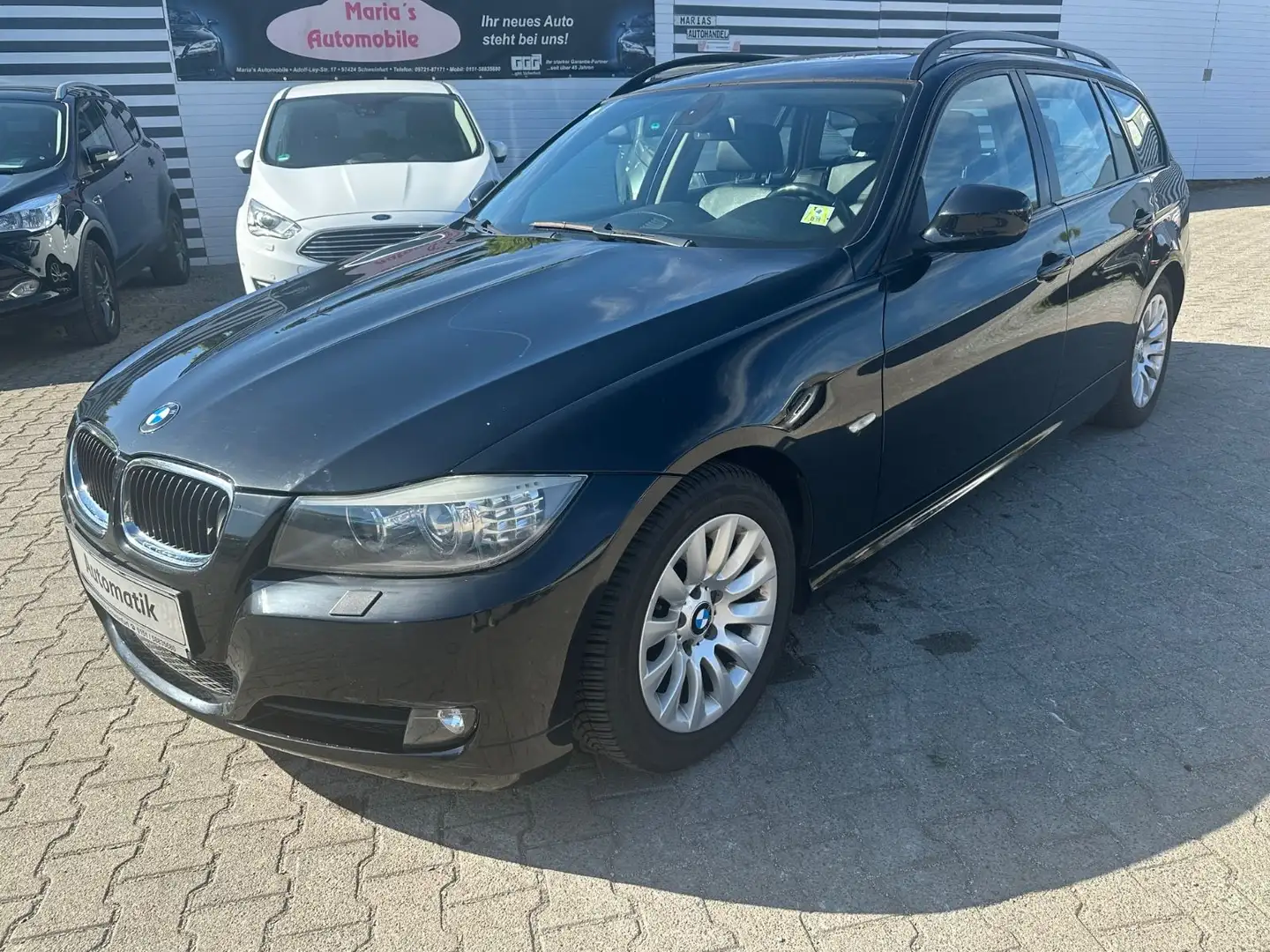BMW 320 Touring 320i/Automatik/TüvNEU/Navi/PanoramaDach Noir - 2