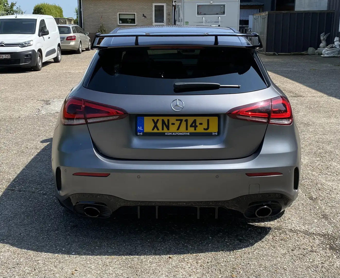 Mercedes-Benz A 250 7G-DCT Edition 1 Grijs - 2