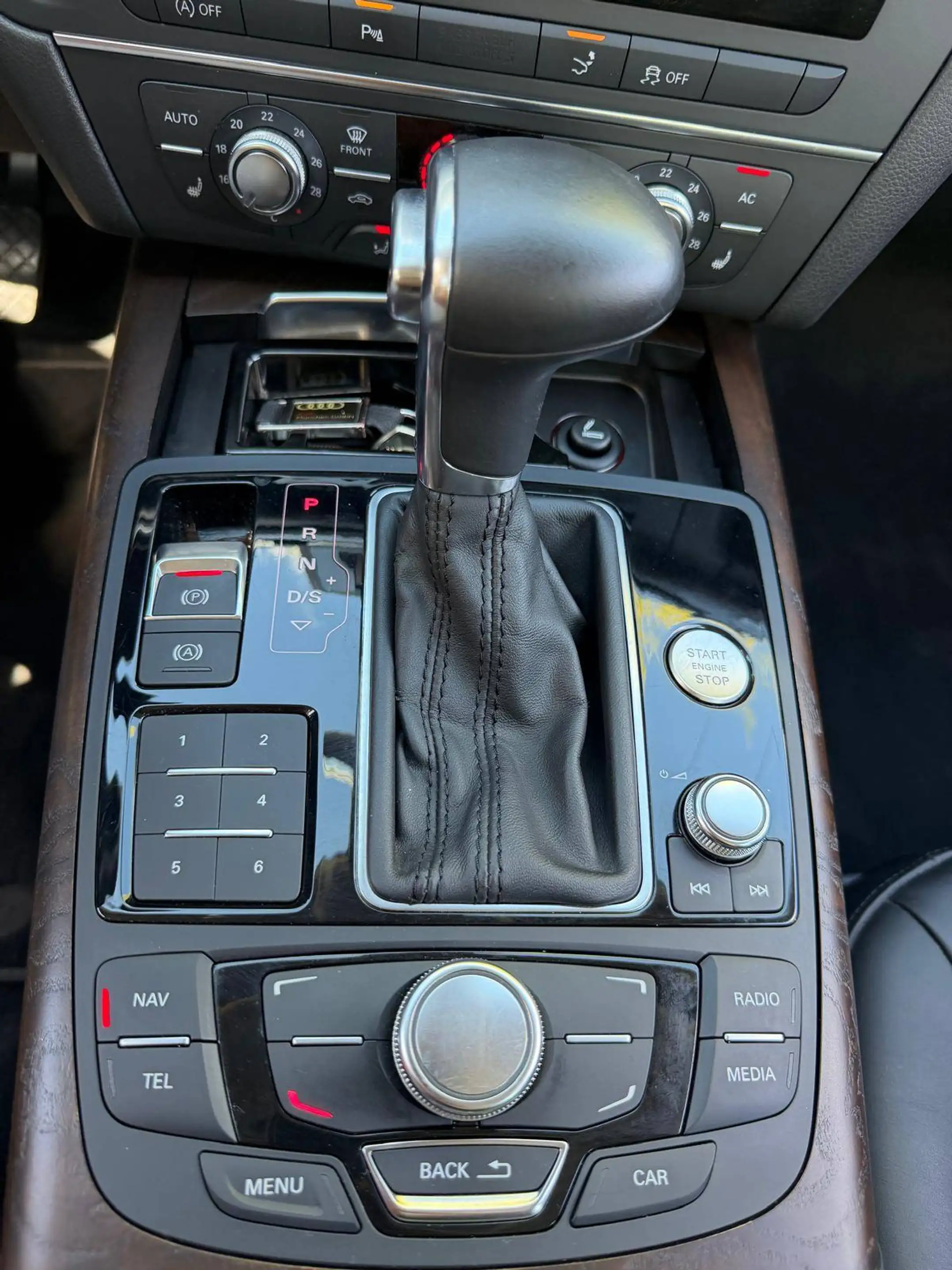 Audi A7 2.8 FSI quattro // 2-Hand // Allrad // Anhängerkupplung // — photo 14