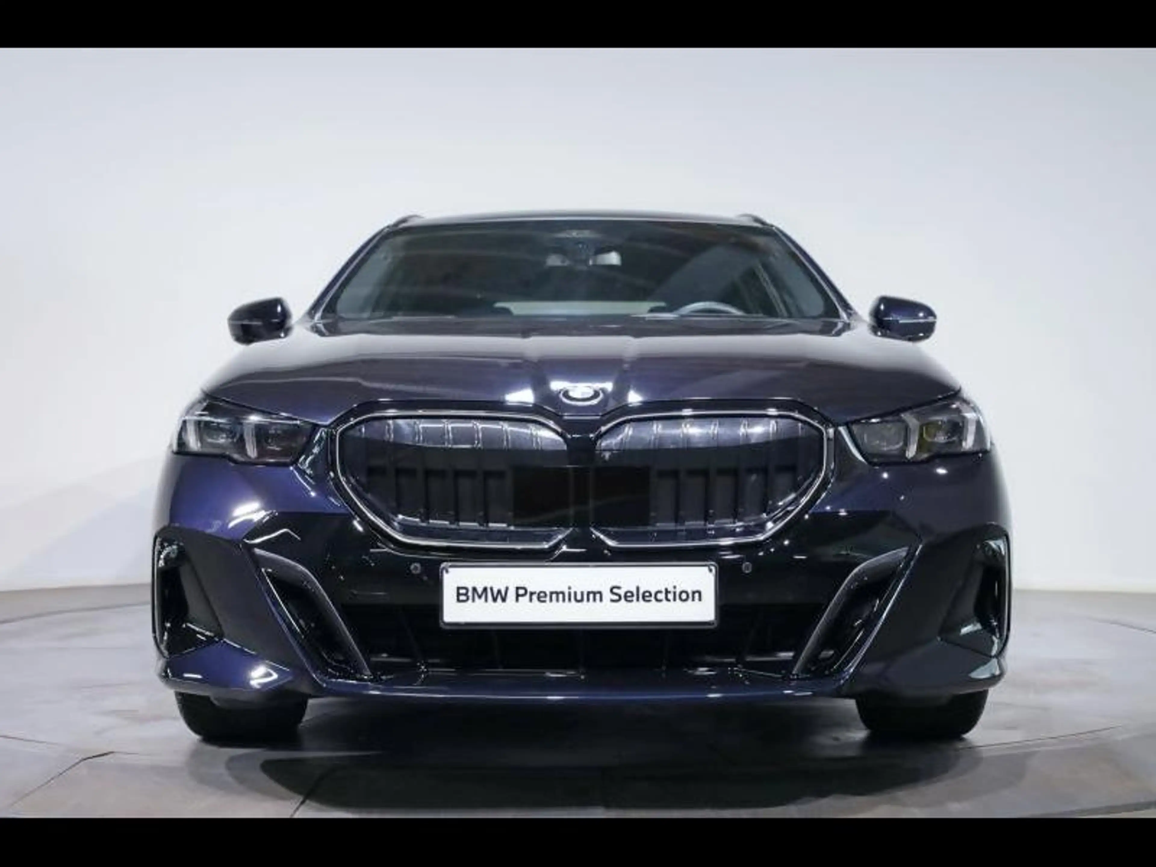 BMW 520 d Touring Kit M Sport — photo 2