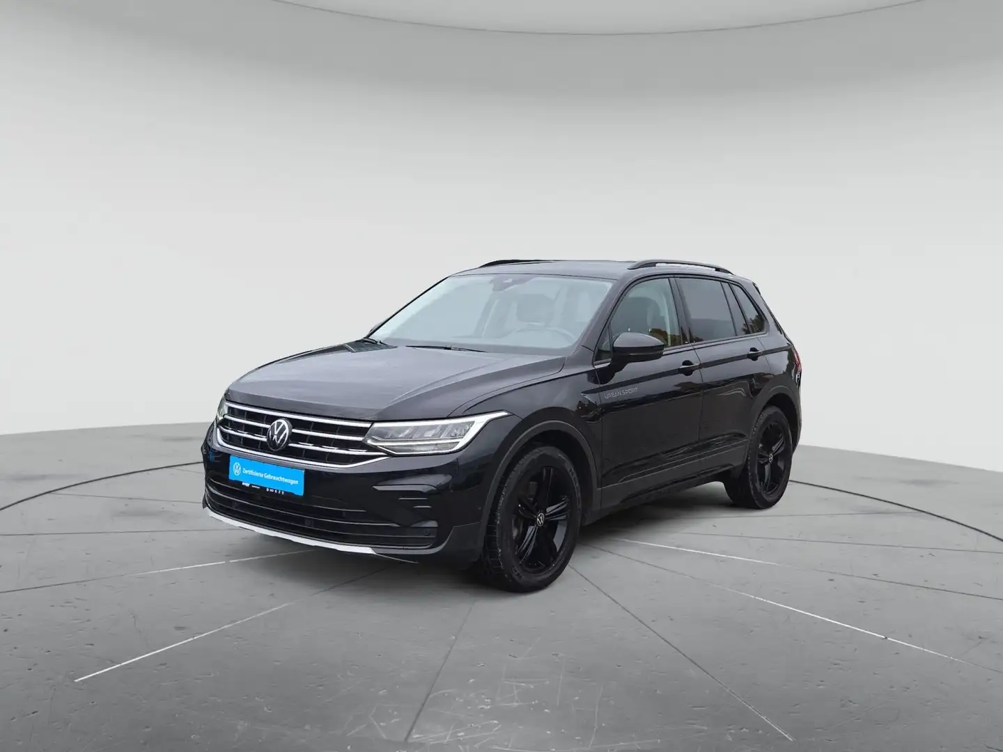 Volkswagen Tiguan Urban Sport 2.0 TDI 4M DSG, AHK/STHZG/KAM Schwarz - 2