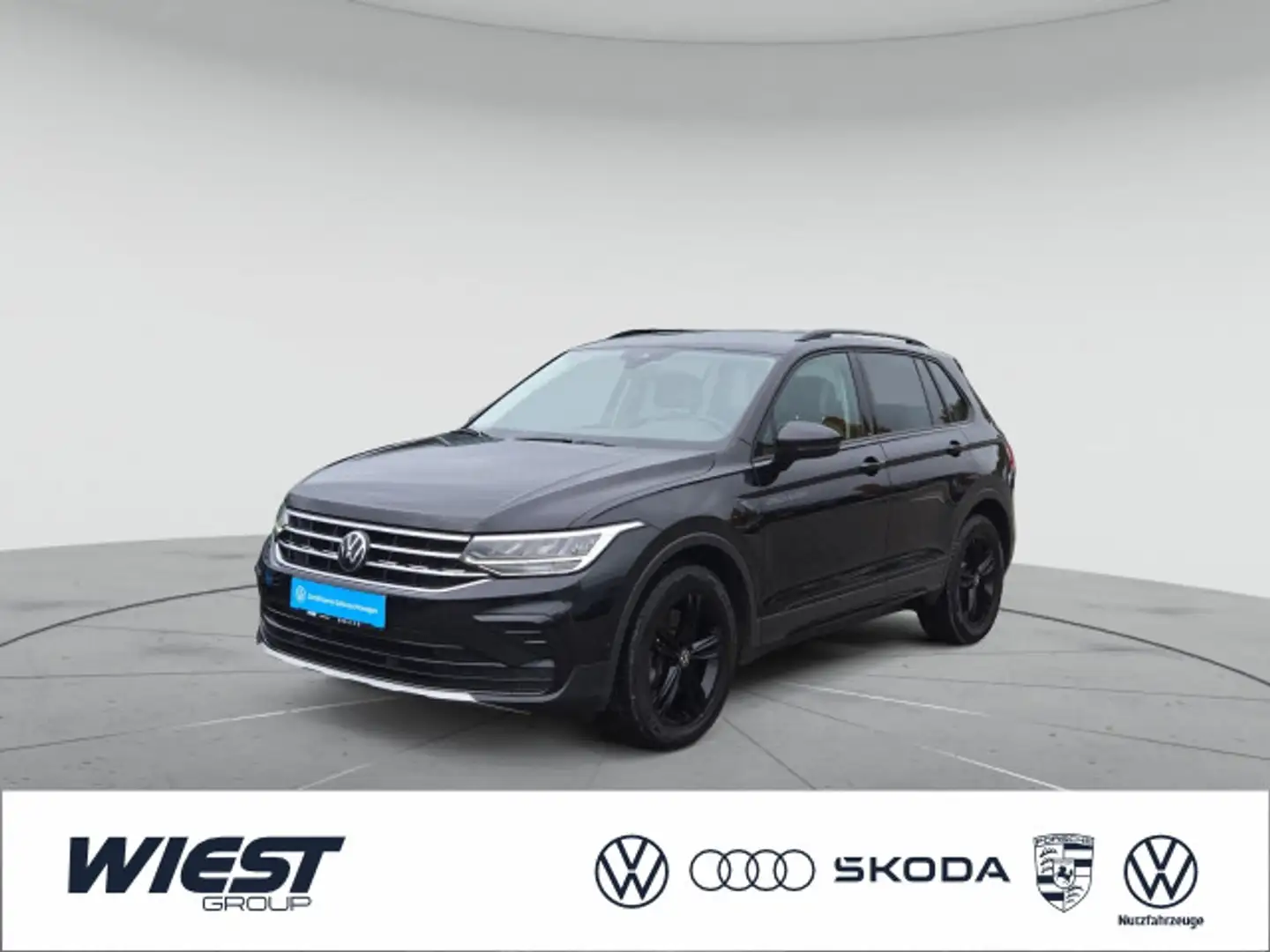 Volkswagen Tiguan Urban Sport 2.0 TDI 4M DSG, AHK/STHZG/KAM Schwarz - 1