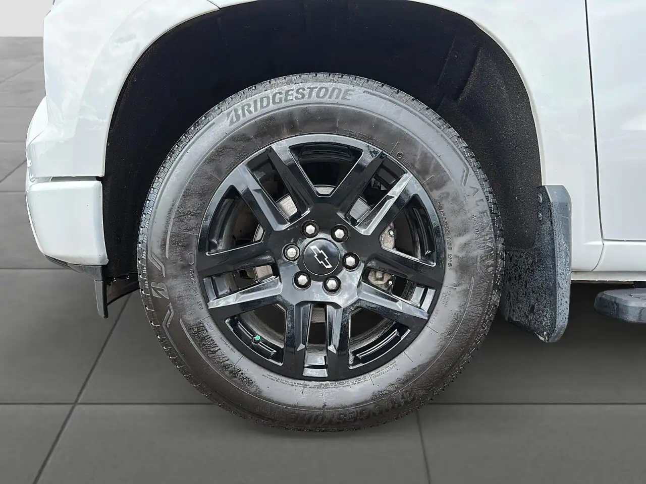 Chevrolet Silverado 1500 снимка Chevrolet Silverado 1500