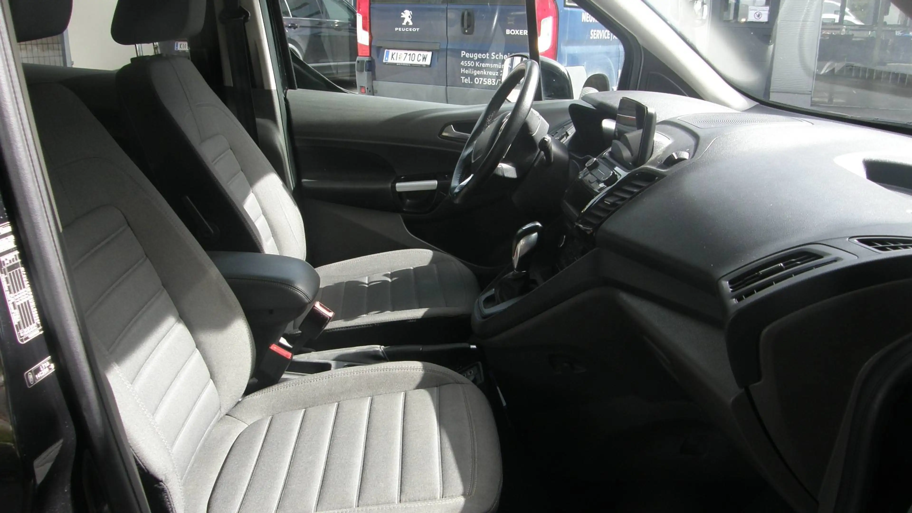 Ford Tourneo Connect Titanium L2 Aut, Panorama — photo 15