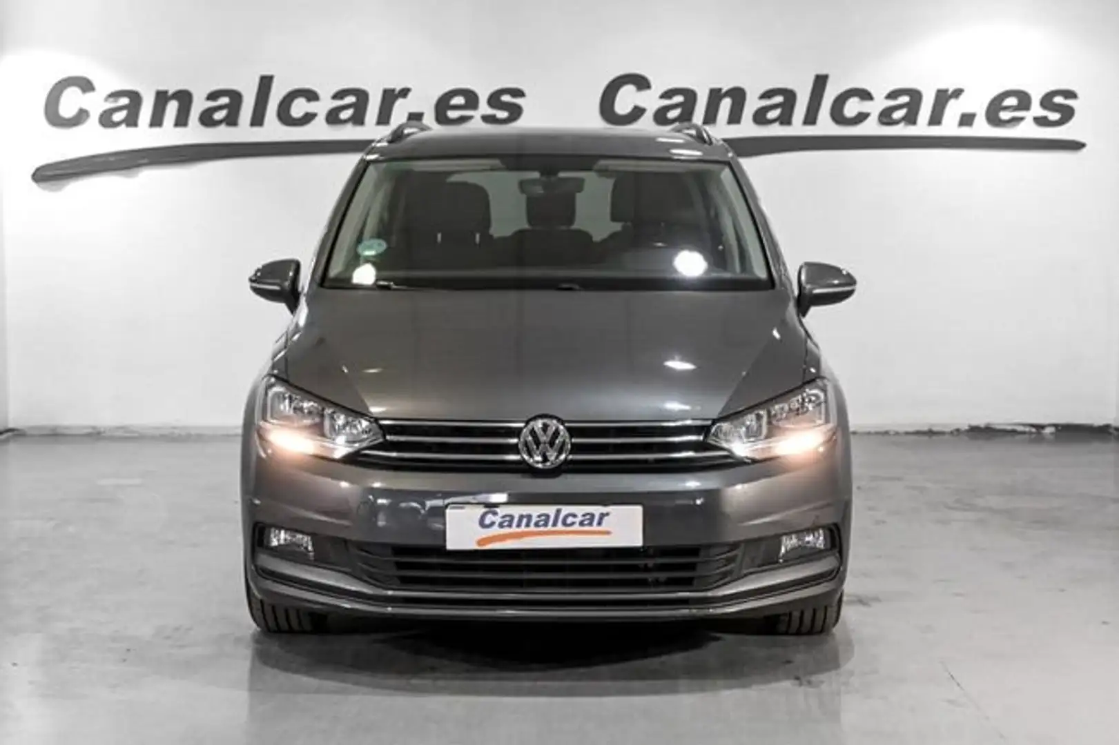 Volkswagen Touran Advance 1.4 TSI 110 kW Gris - 2