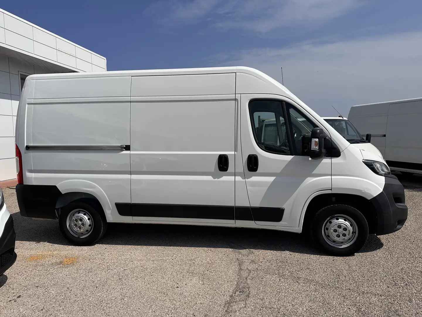 Peugeot boxer l2h2 333 blueHDI 180 cv Bianco - 2