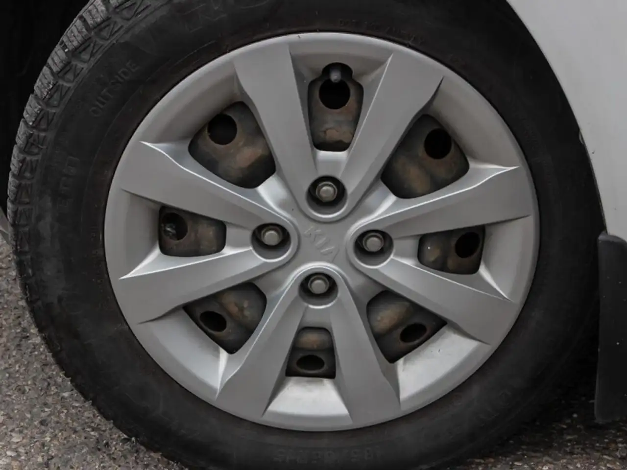 Kia Rio снимка Kia Rio