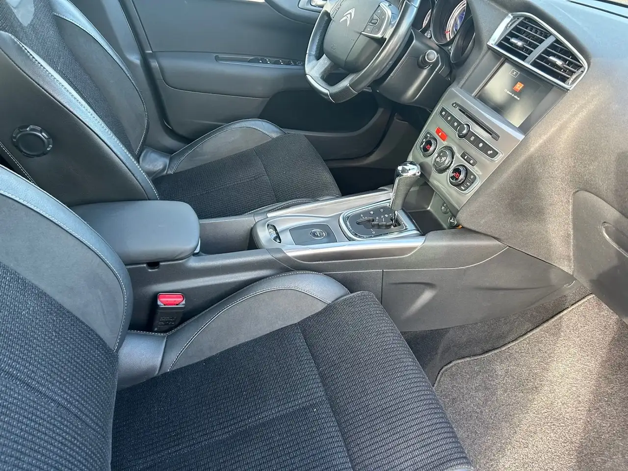 Citroen C4 Berline — photo 10