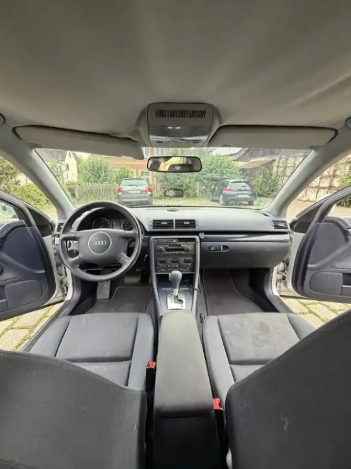 Audi A4 2.0, foto 1