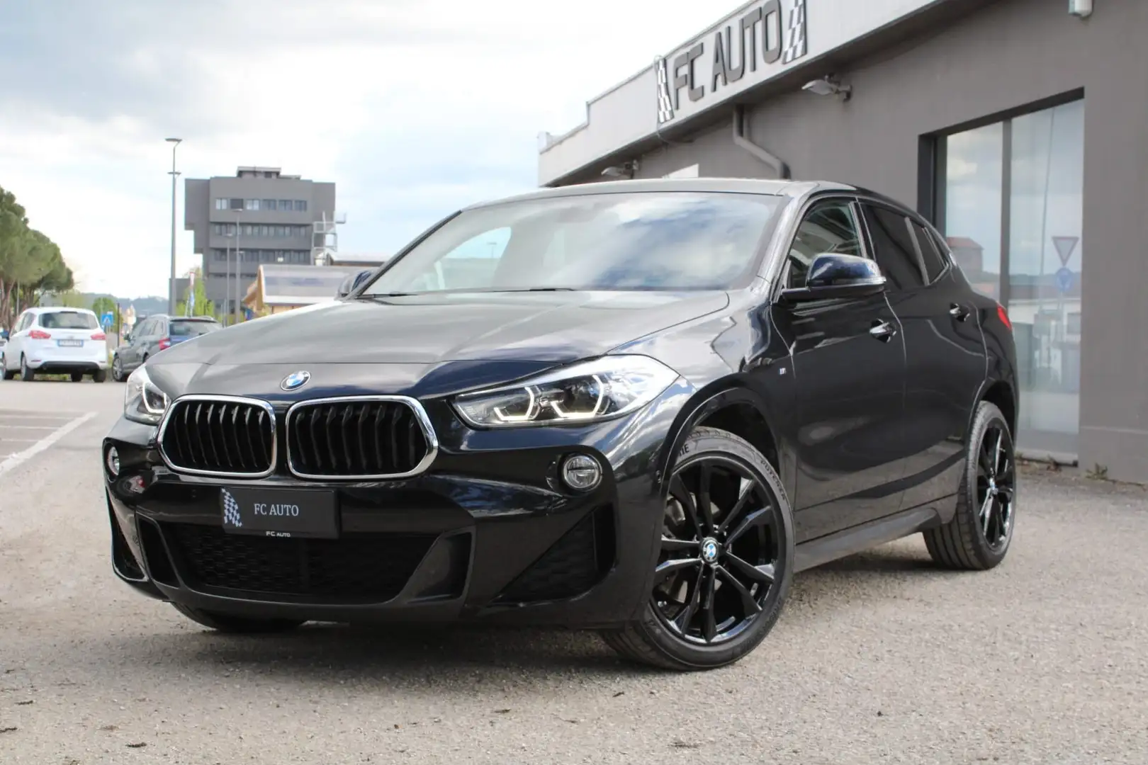 BMW X2 xDrive18d Msport Noir - 1