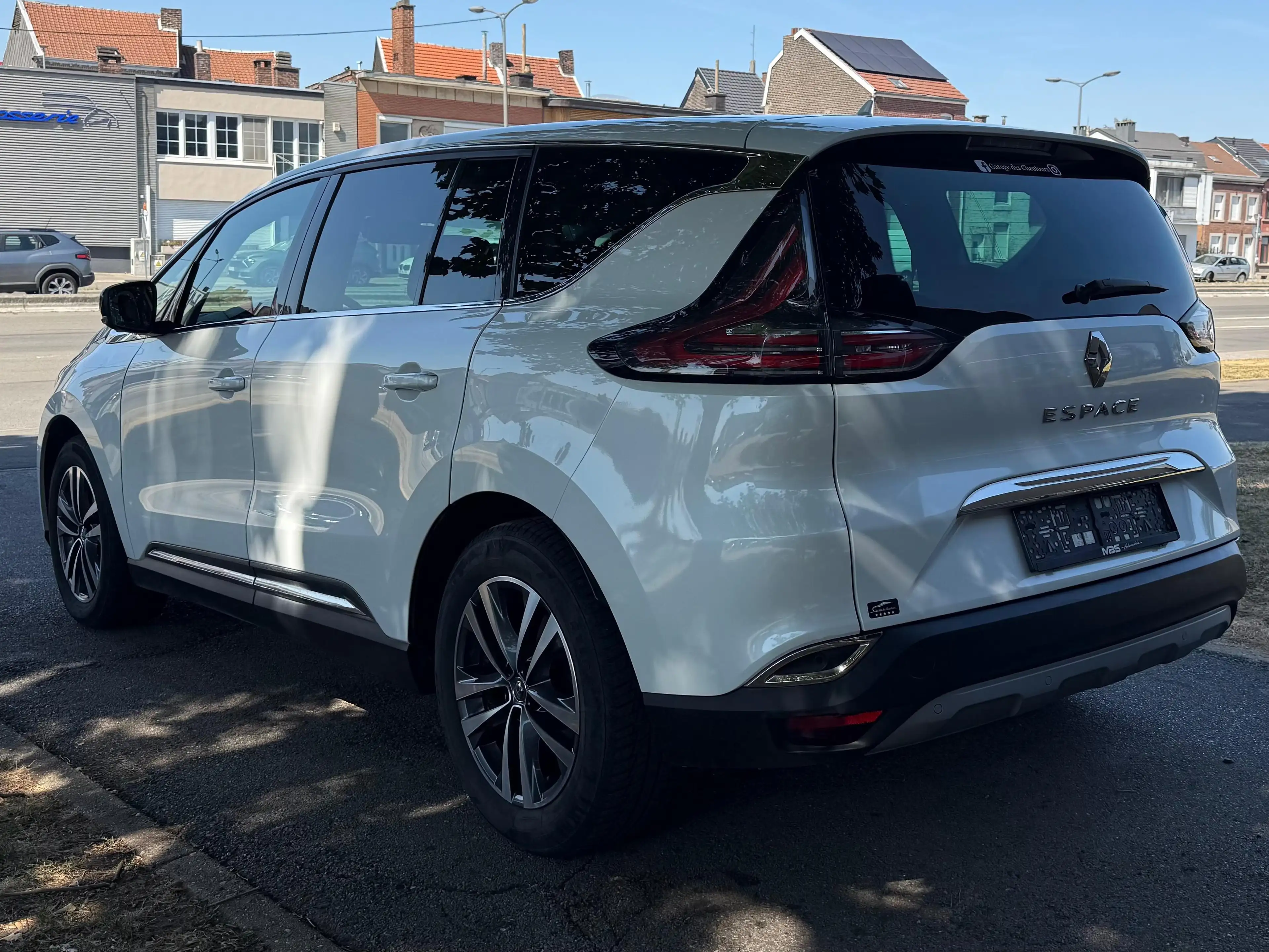 Renault Espace * 2.0* 7PLACES* AUTO* TOIT PANO* XENON* CAMERA* — photo 9