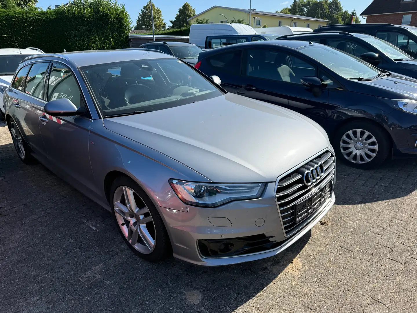 Audi A6 3.0 TDI quattro S-Line / AHK / LED / Kamera / PDC Gris - 2