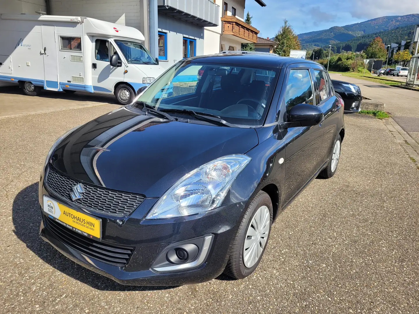 Suzuki Swift Club sehr gepflegt wenig KM 12Monate Garantie Negro - 1