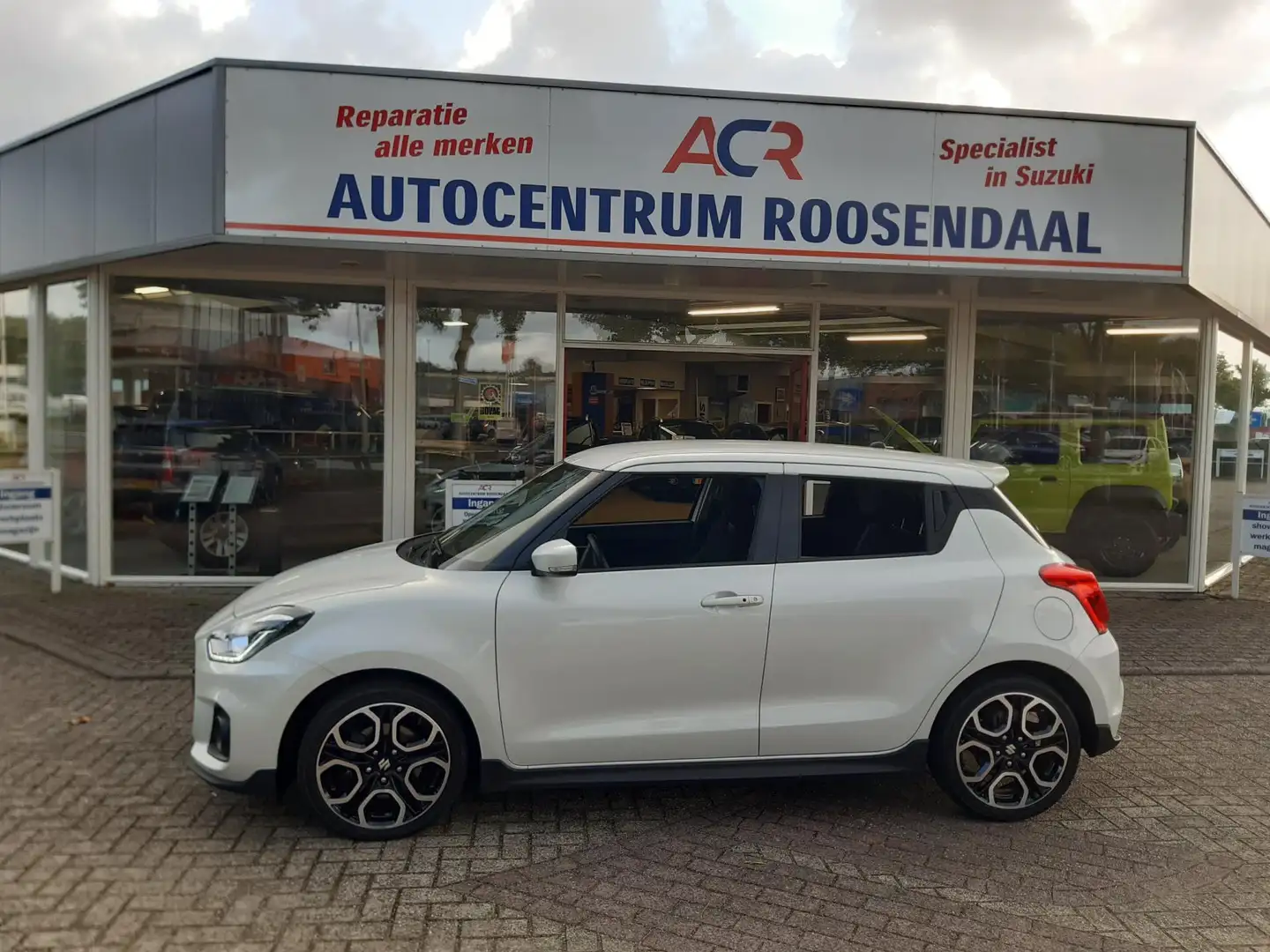 Suzuki Swift 1.4 Sport Smart Hybrid NAVI LMV CAMERA 1E EIGENAAR Blanc - 2