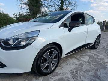 Clio 1.5 dCi 8V 75CV 5 porte Costume National neop