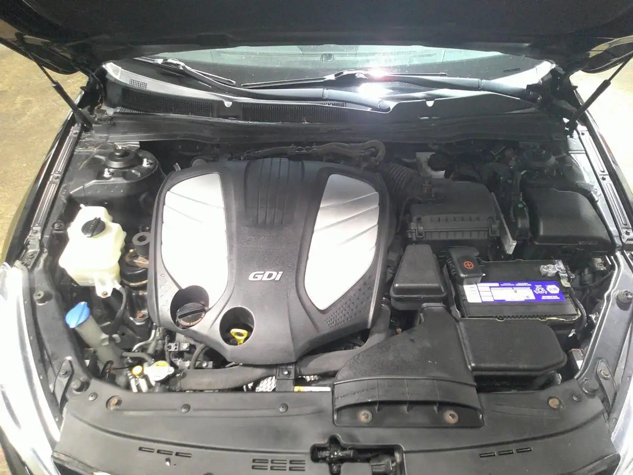 Kia Cadenza снимка Kia Cadenza