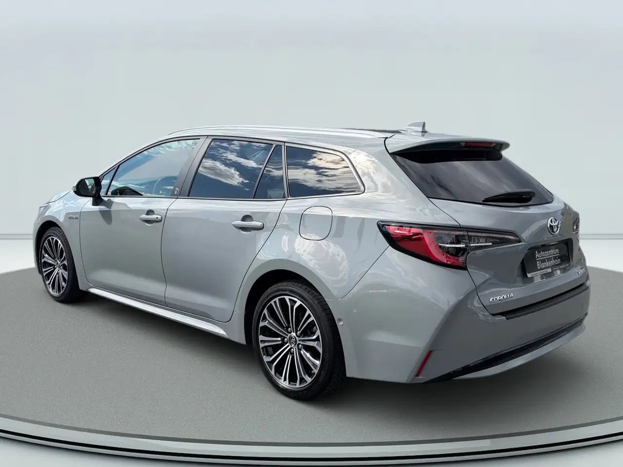 Toyota Corolla TS 1,8 Heller Innenraum Hybrid, миниатюра 7