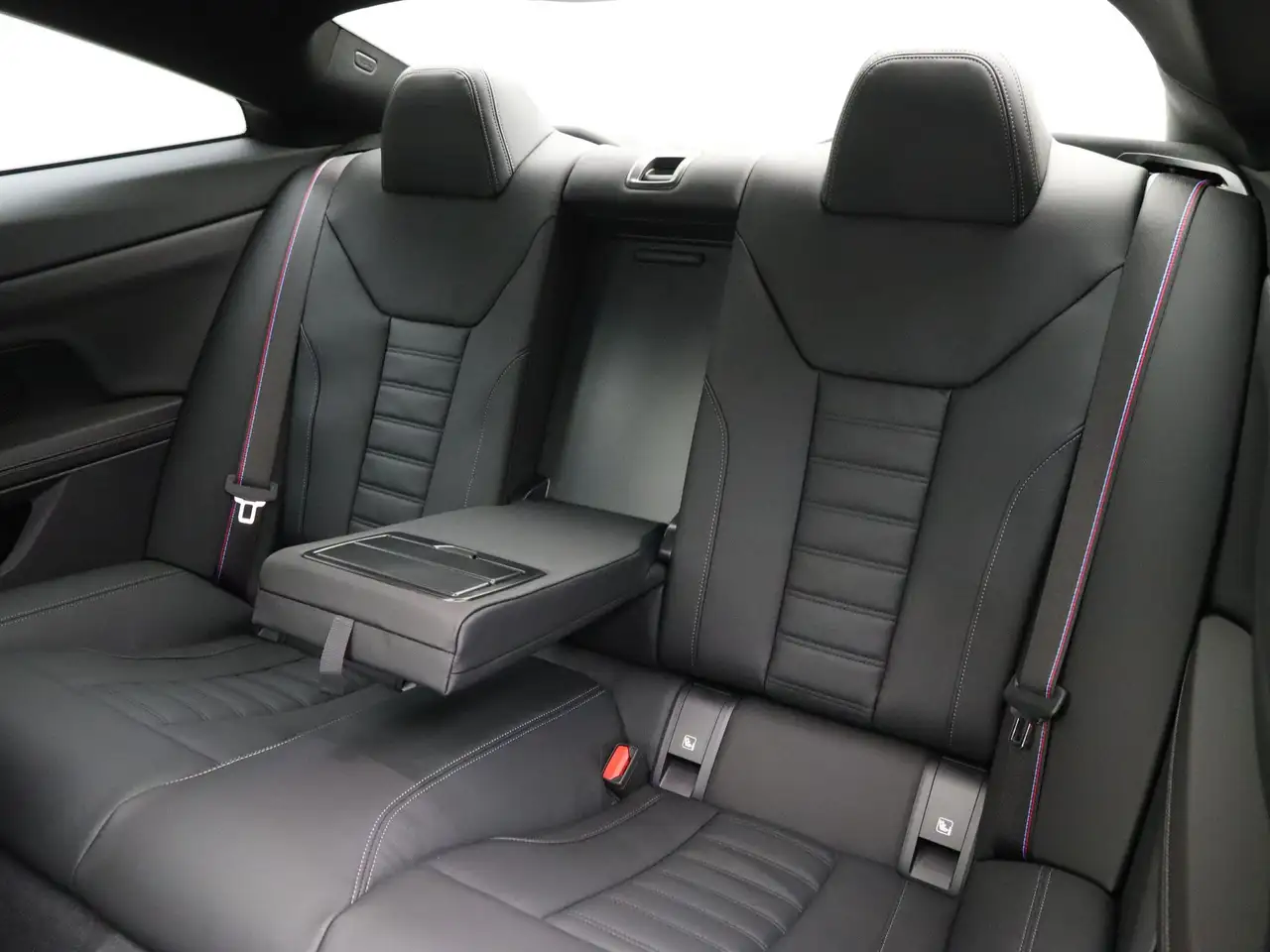 BMW 4 Series 2026 — фото 14