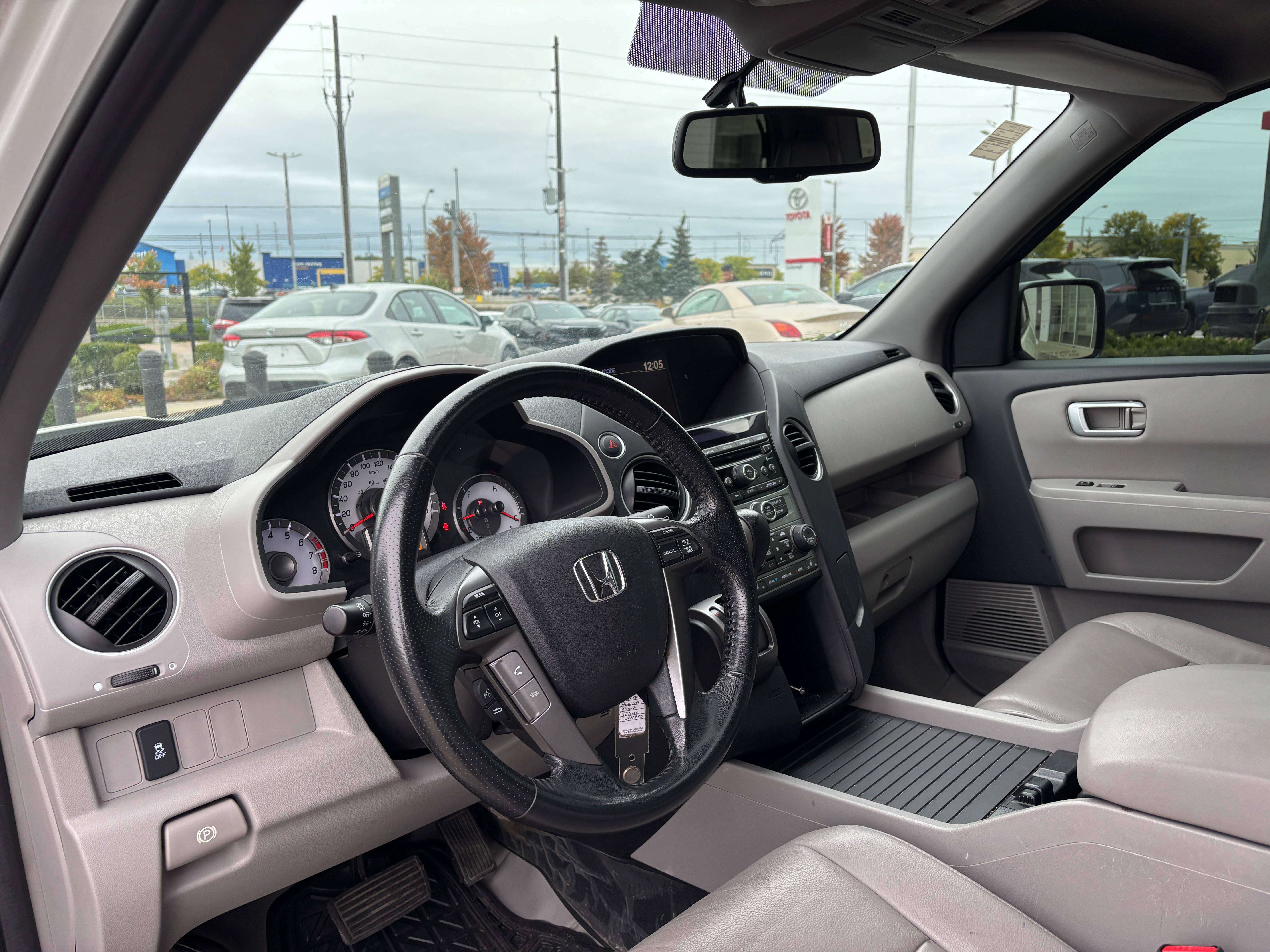 used 2014 Honda Pilot car, priced at $24,995