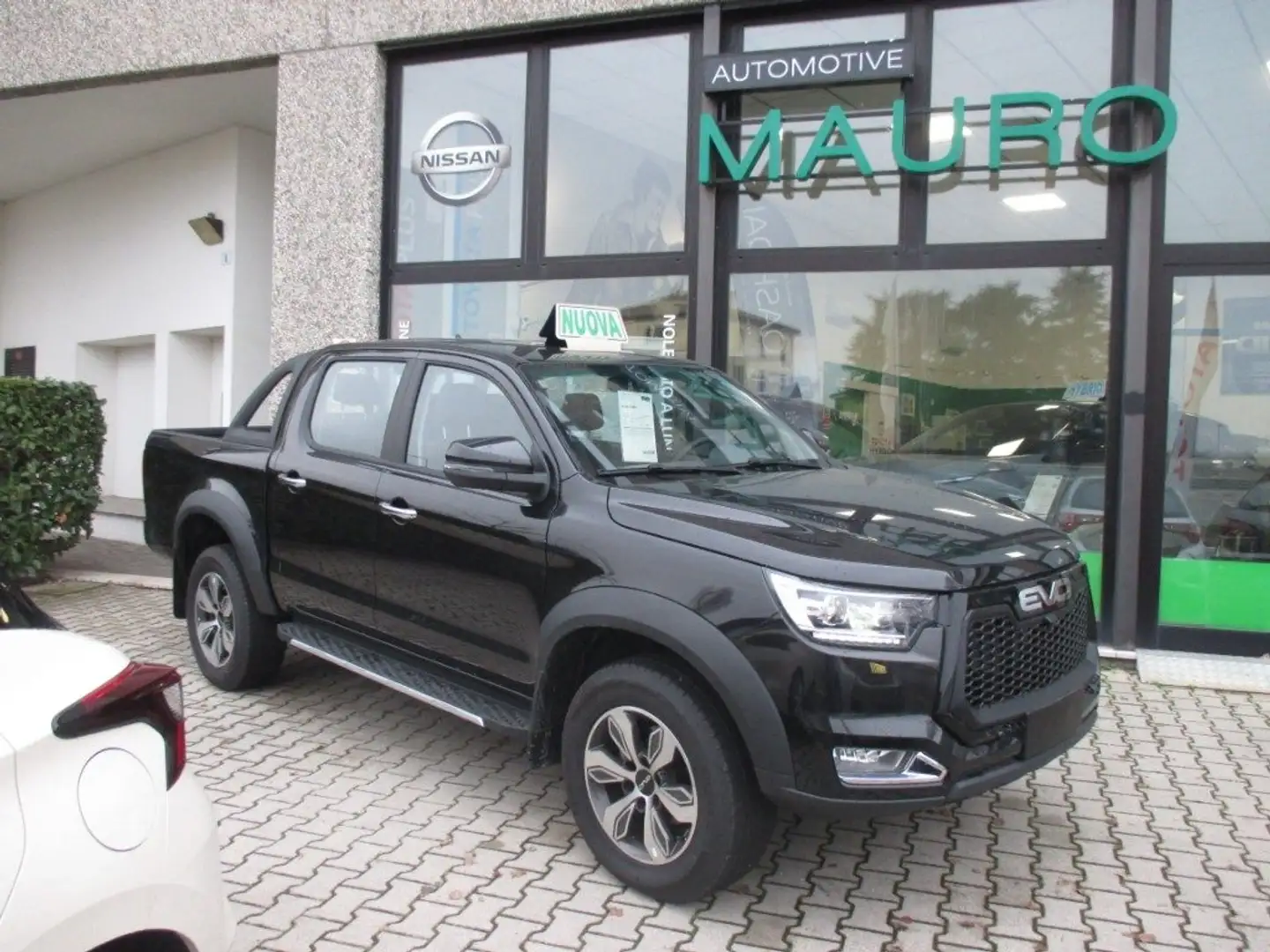 EVO Evo Cross4 Evo Cross 4 2.0 Turbo Diesel Doppia Cab Zwart - 1