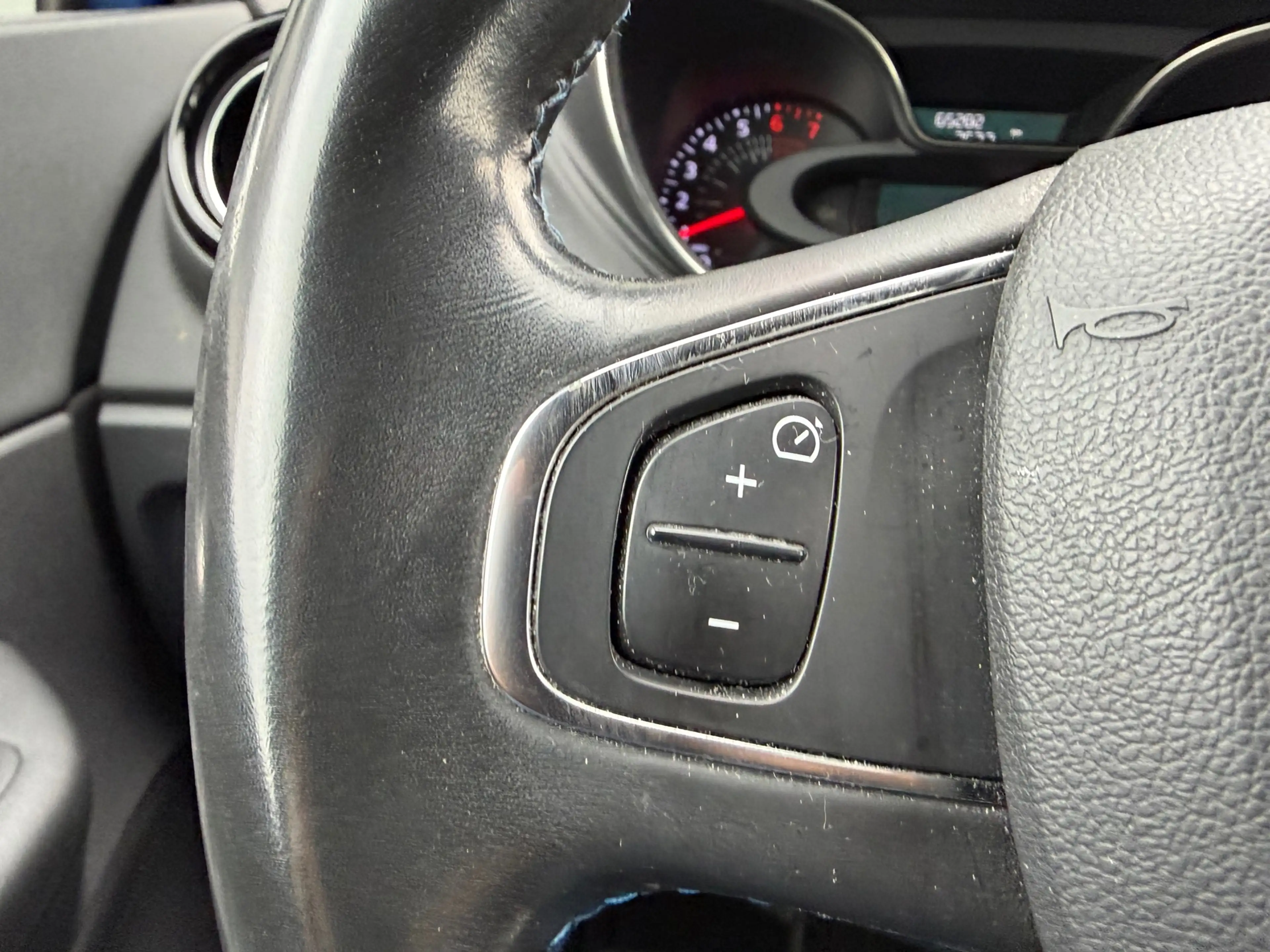 Renault Captur 1.3 TCe Version S Automaat/Cruise/LED/Navigat — photo 10