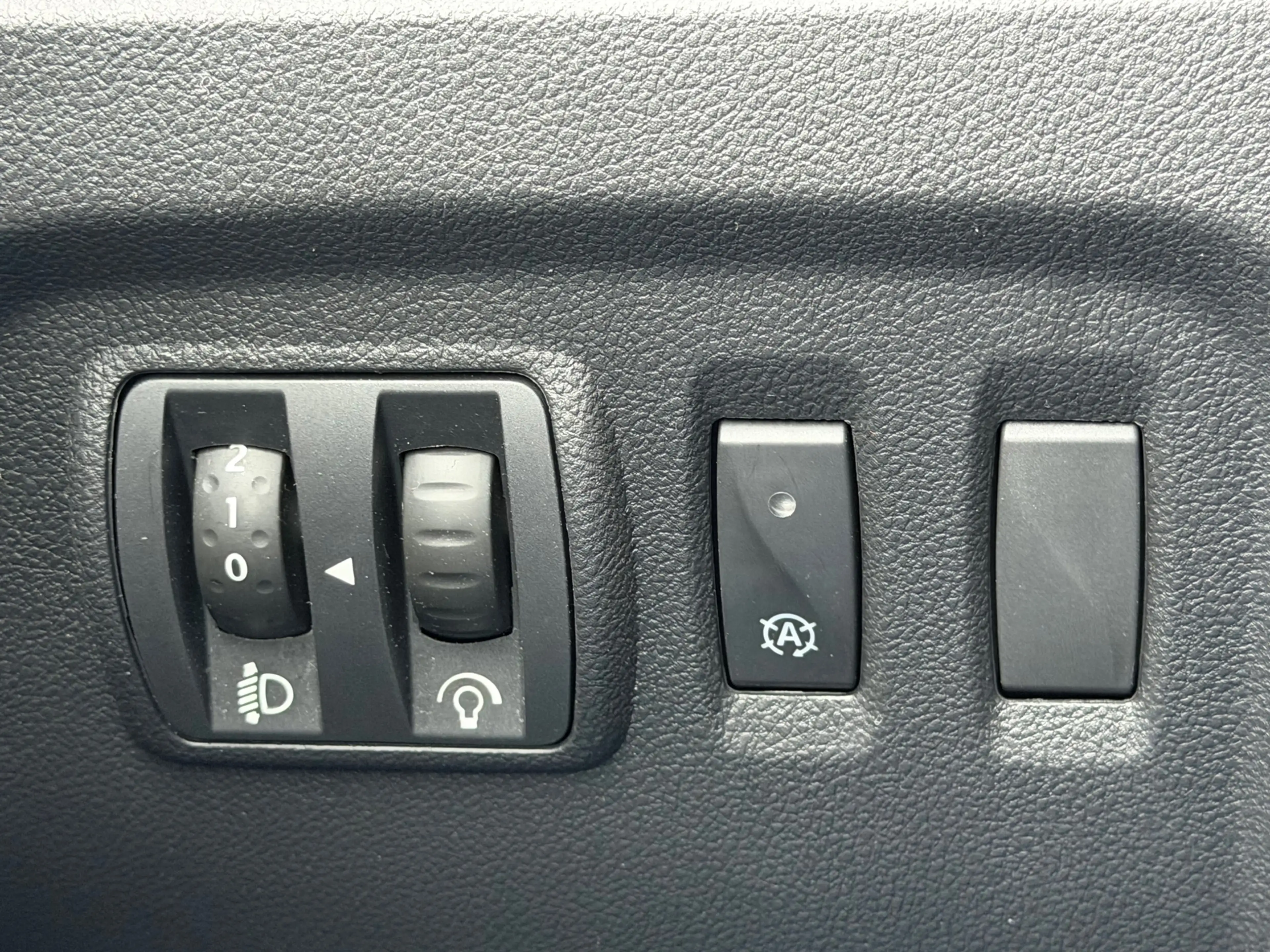 Renault Captur 1.3 TCe Version S Automaat/Cruise/LED/Navigat — photo 16