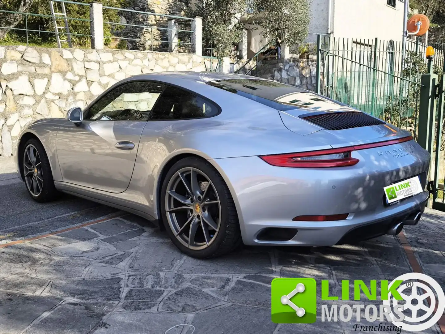 Porsche 911 991 3.0 Carrera 4 Coupé Gris - 2