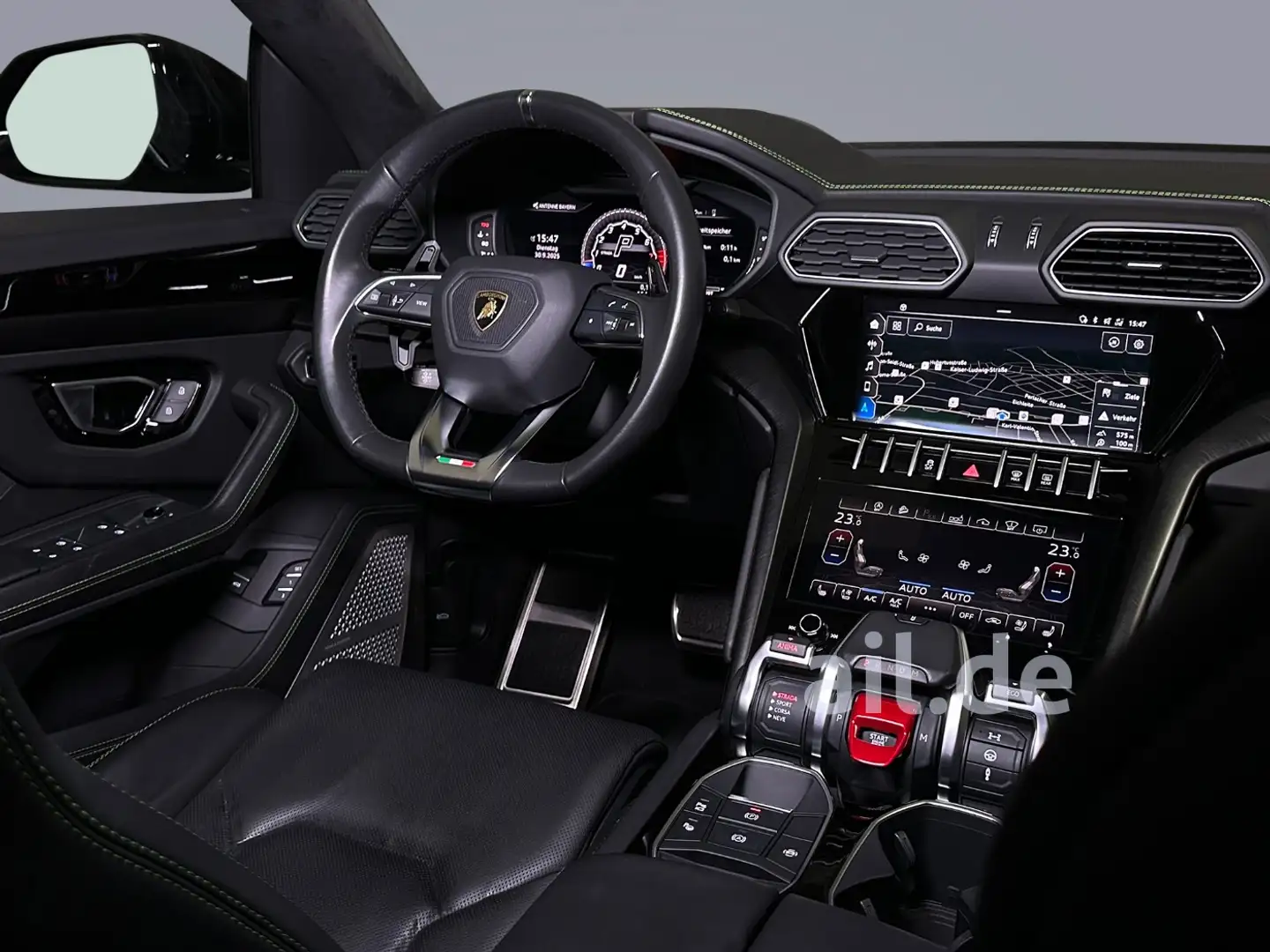 Lamborghini Urus Panorama Schwarz - 2
